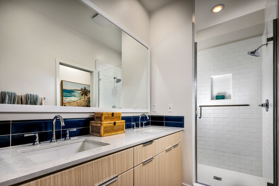 831 W Cypress St. Covina, CA 91722