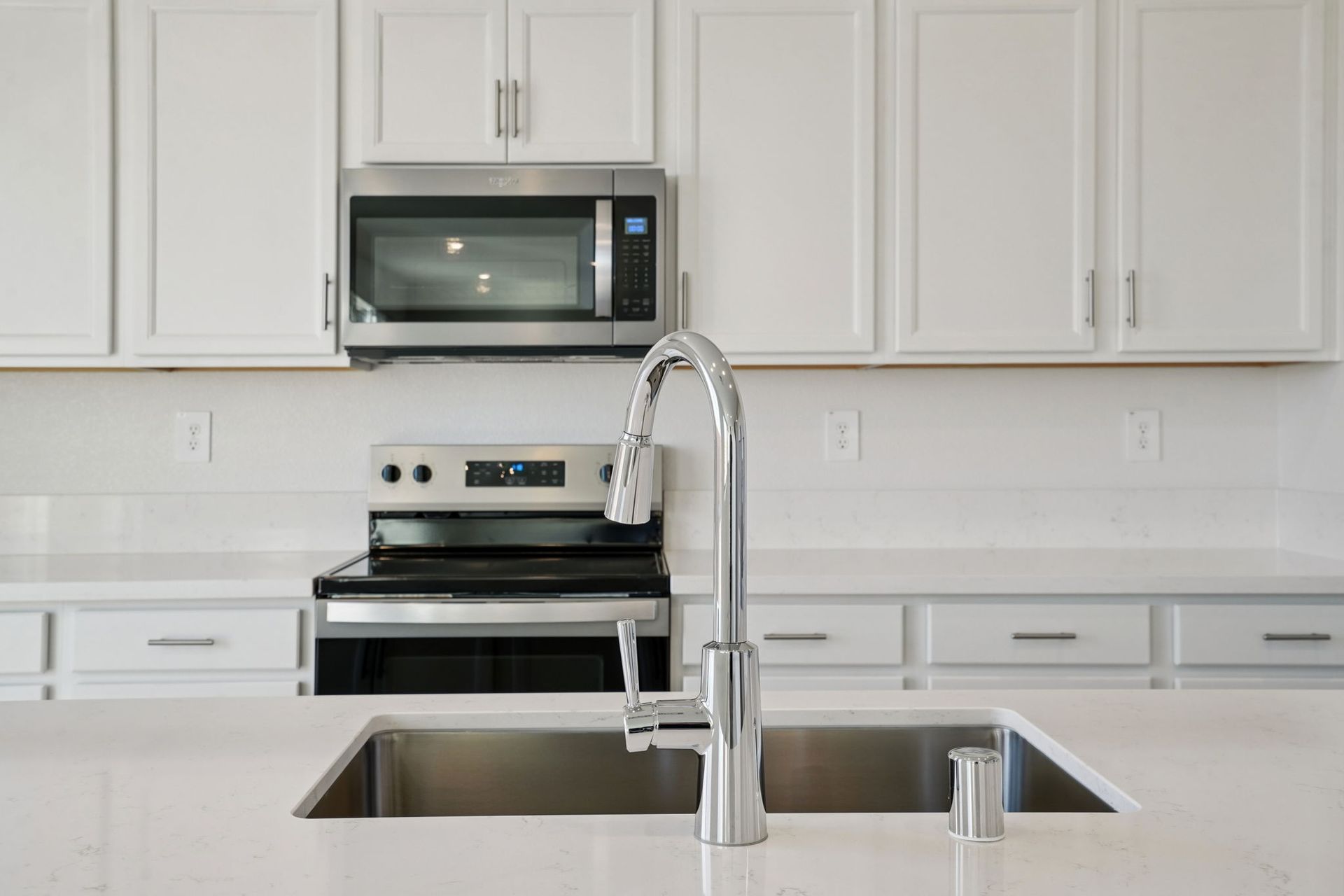 A modeled 4021 plan at a nearby Meritage Homes community