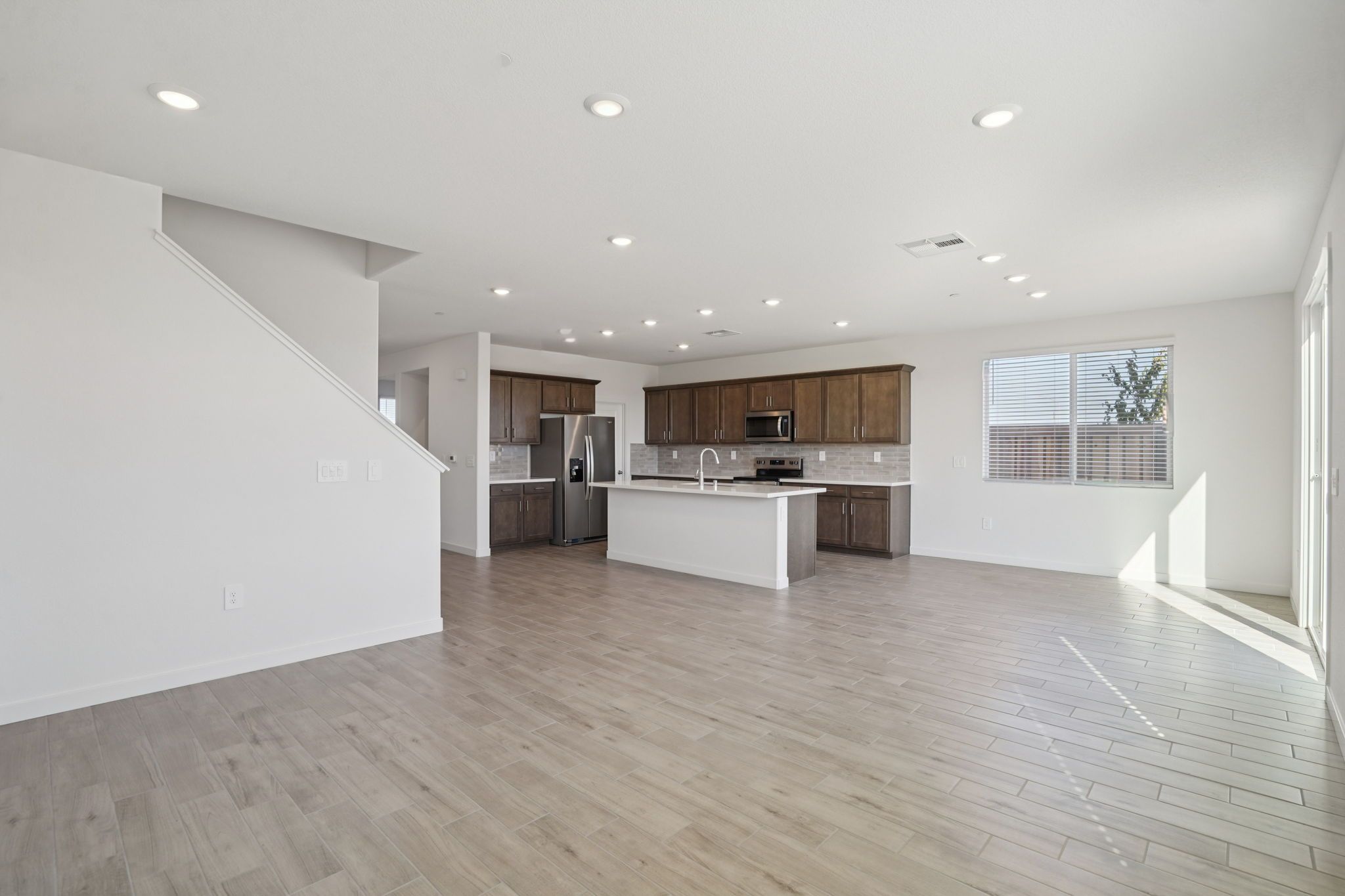 1525 McIntyre St (Residence 3)