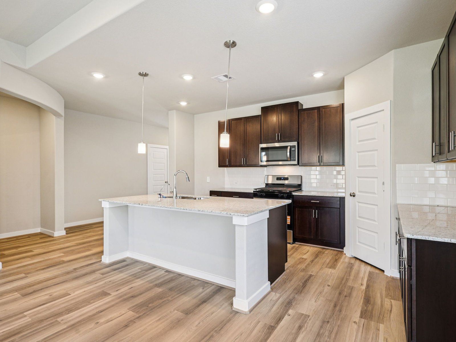 6619 Castella Drive (The Texoma (3L08))