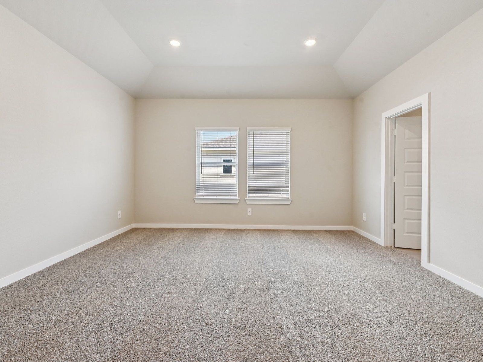 20-custom-Houston - Spring Brook Village- 4116 Good Vineyard Ln Houston TX 77080-016.jpg
