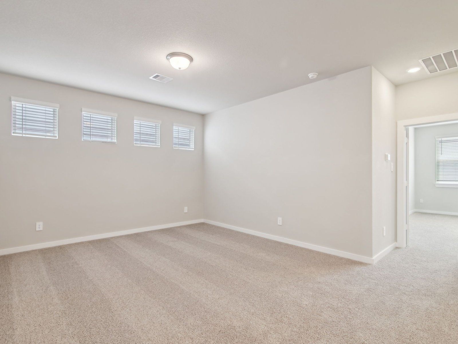 28-custom-Houston - Spring Brook Village - 10027 Rustic Charm St, Houston, TX 77080 - 028.jpg