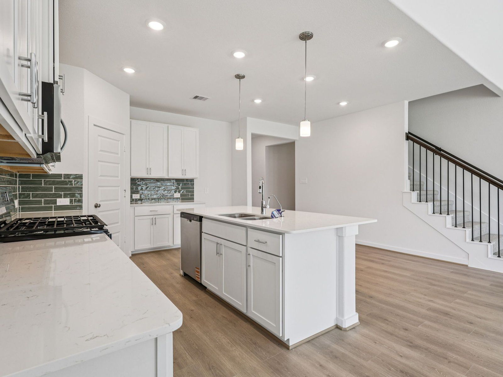 The Kessler (L454) - Riviera Pines - Classic Series: Huffman, Texas - Meritage Homes