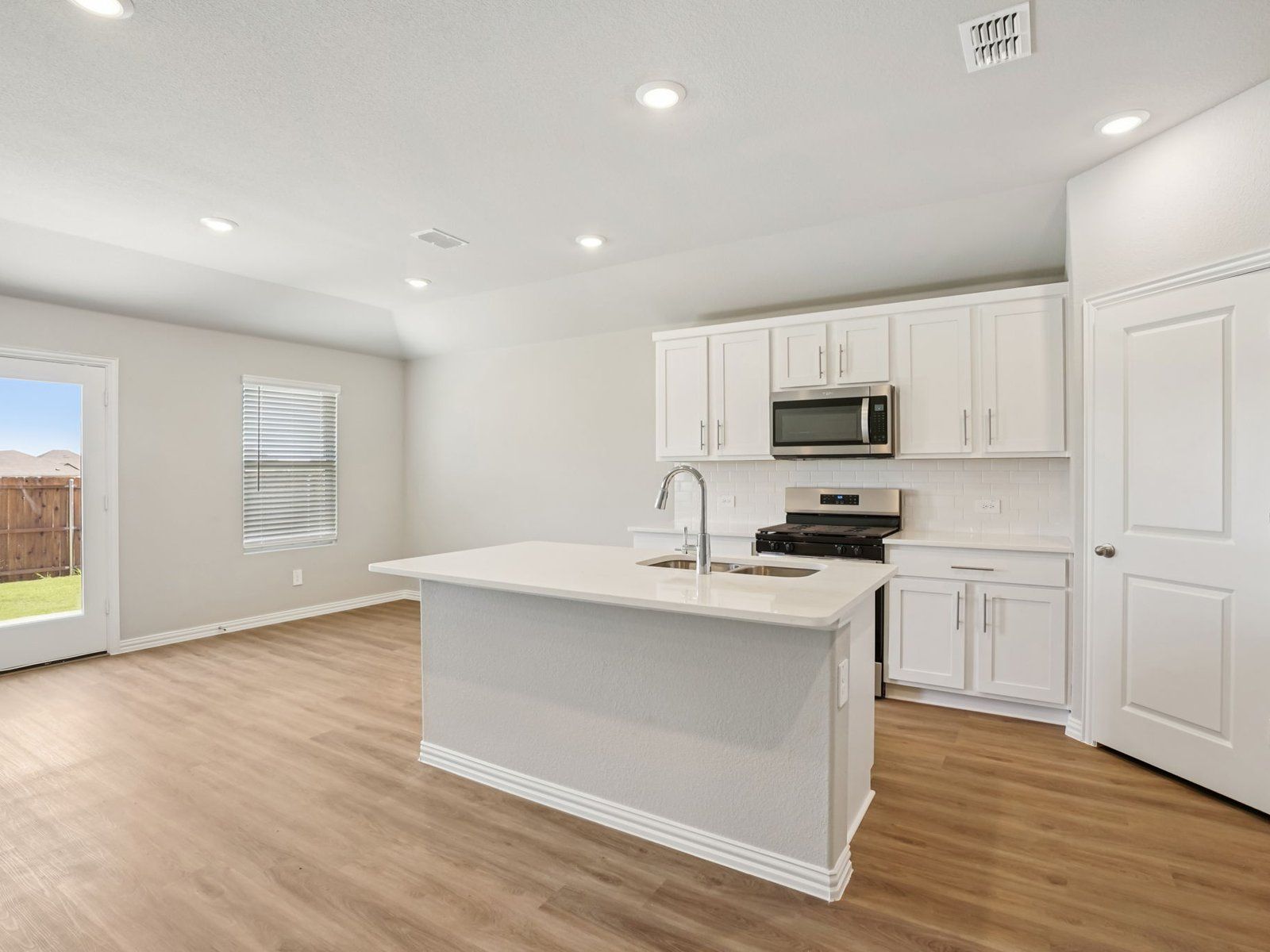 The Greenville - Stonehaven: Seagoville, Texas - Meritage Homes