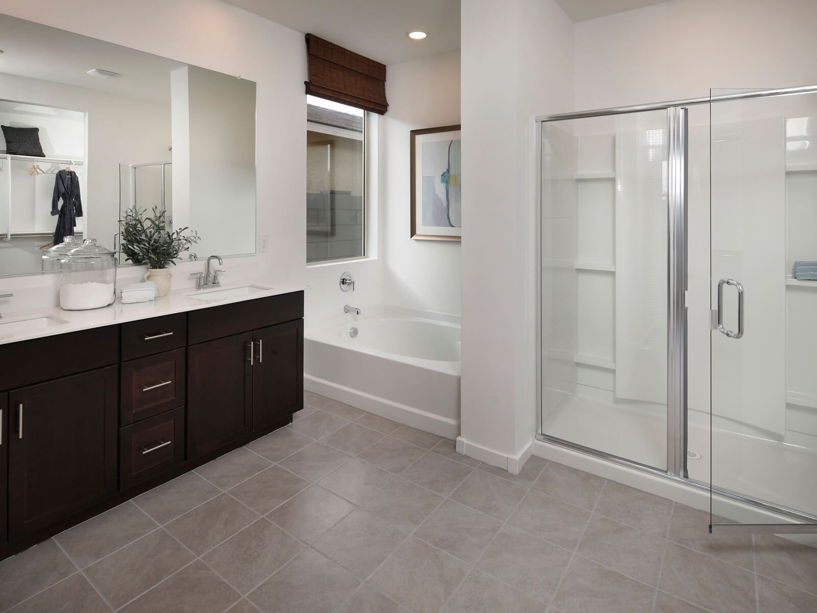 Primary Bathroom in the Avery Floorplan at Paloma Creek in Phoenix, Arizona