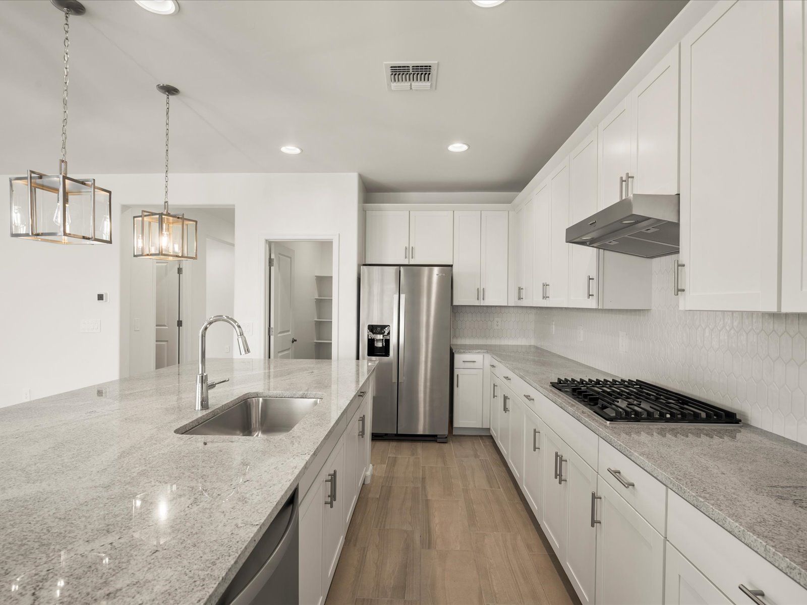 1511 E CATTLE GRAZE LOOP (Mesquite) Image