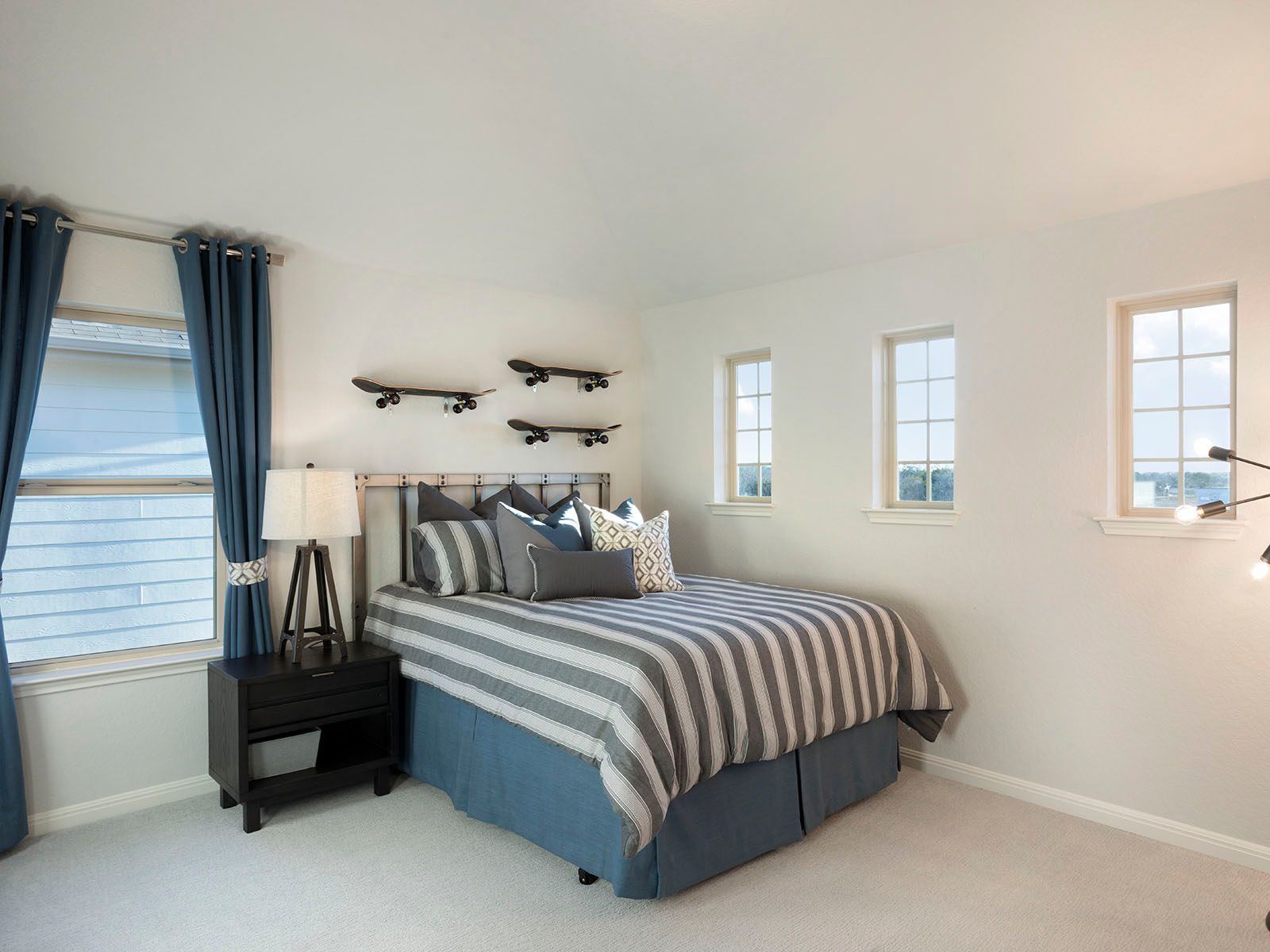 The Evergreen (4011) - VistaAtPrescottOaks-Evergreen-BED2_web
