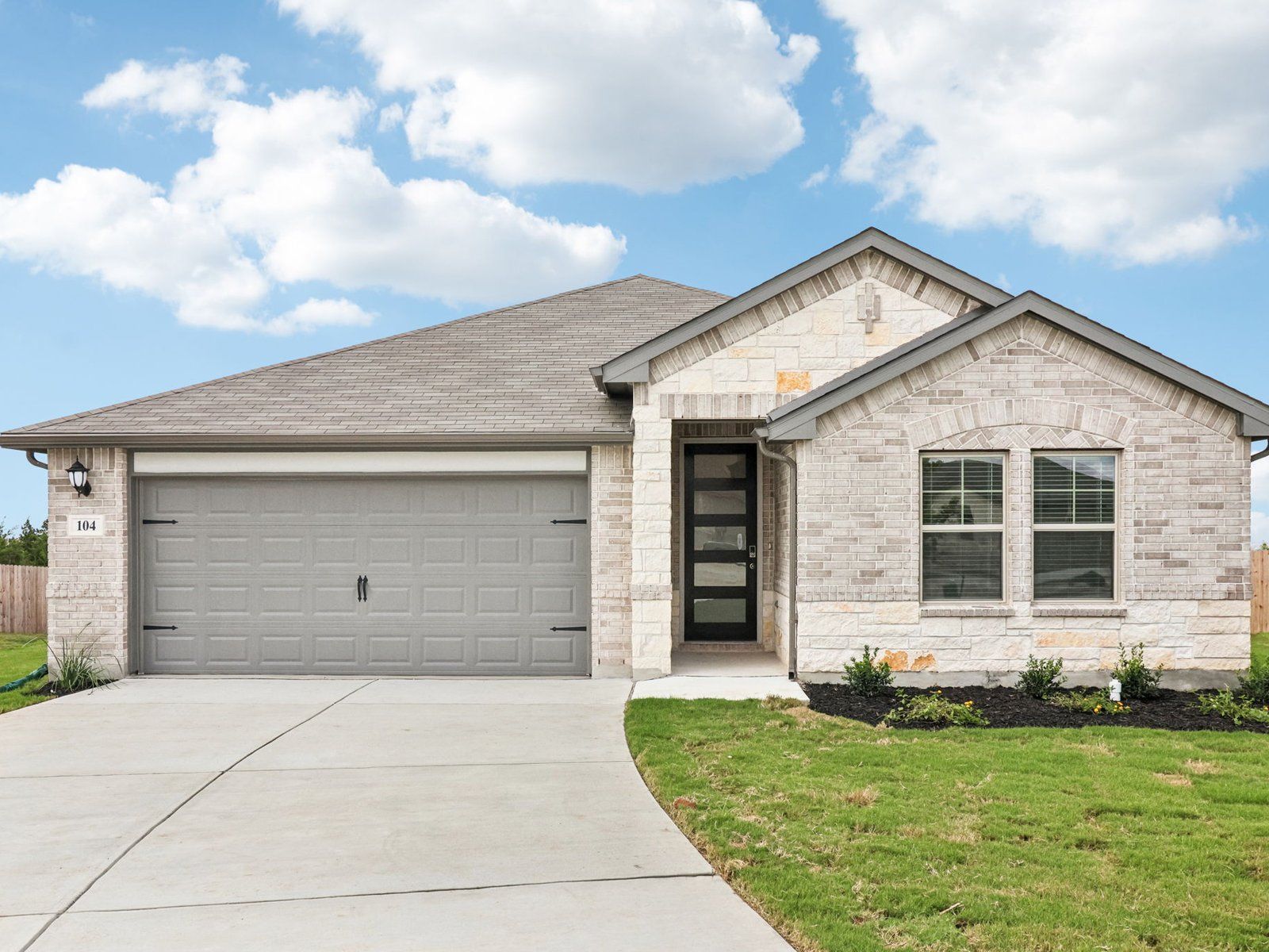 The Fitzhugh (C402) - Legendary Trails - Classic Series: Cibolo, Texas - Meritage Homes
