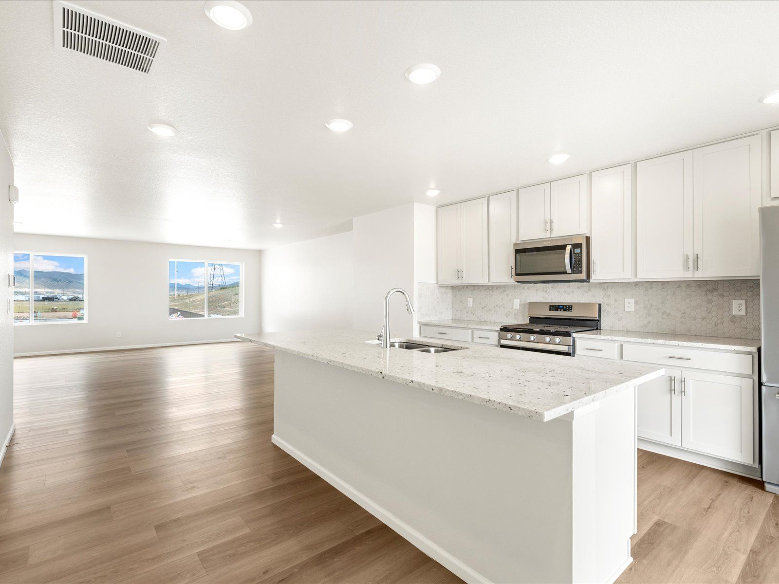 14472 PANSY LOOP (The Cameron)