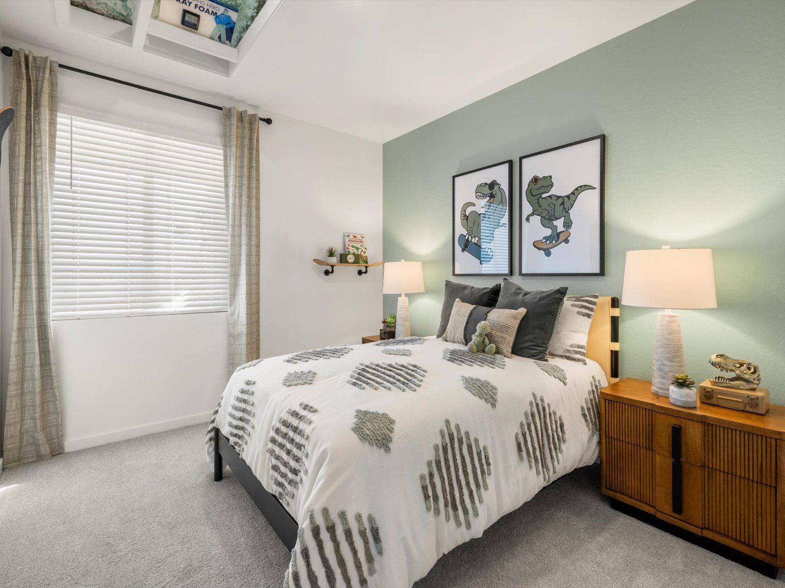 Secondary bedroom in Leslie floorplan at Teravalis