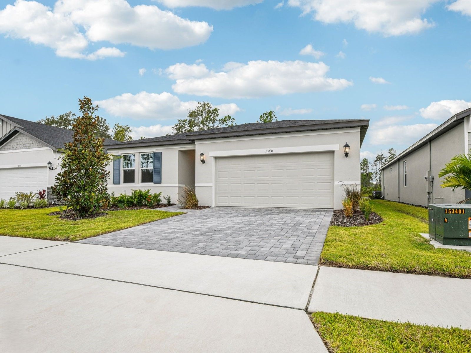 1340 Oakhaven Ave