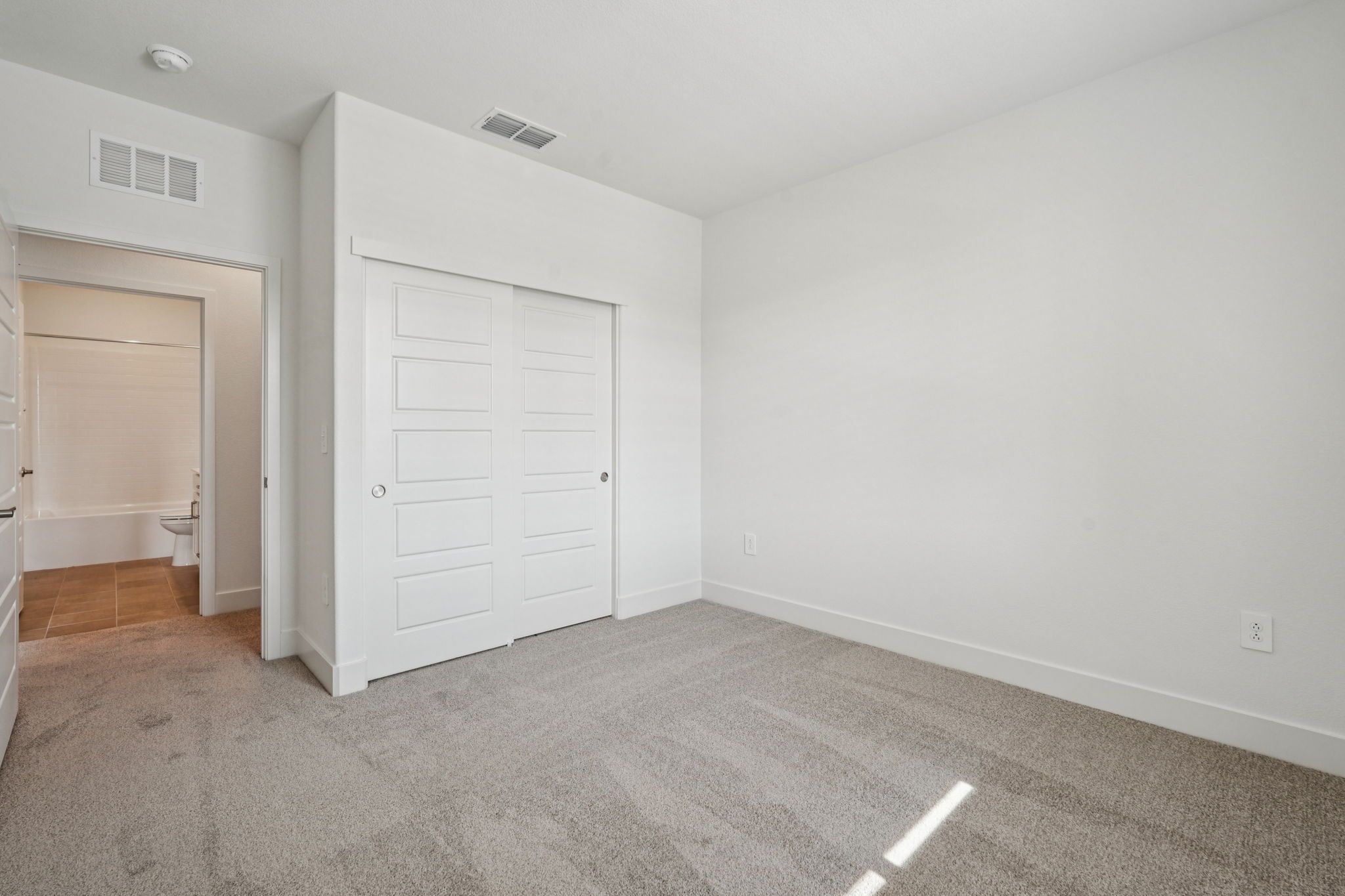 1509 Goldfish Way (Residence 1)