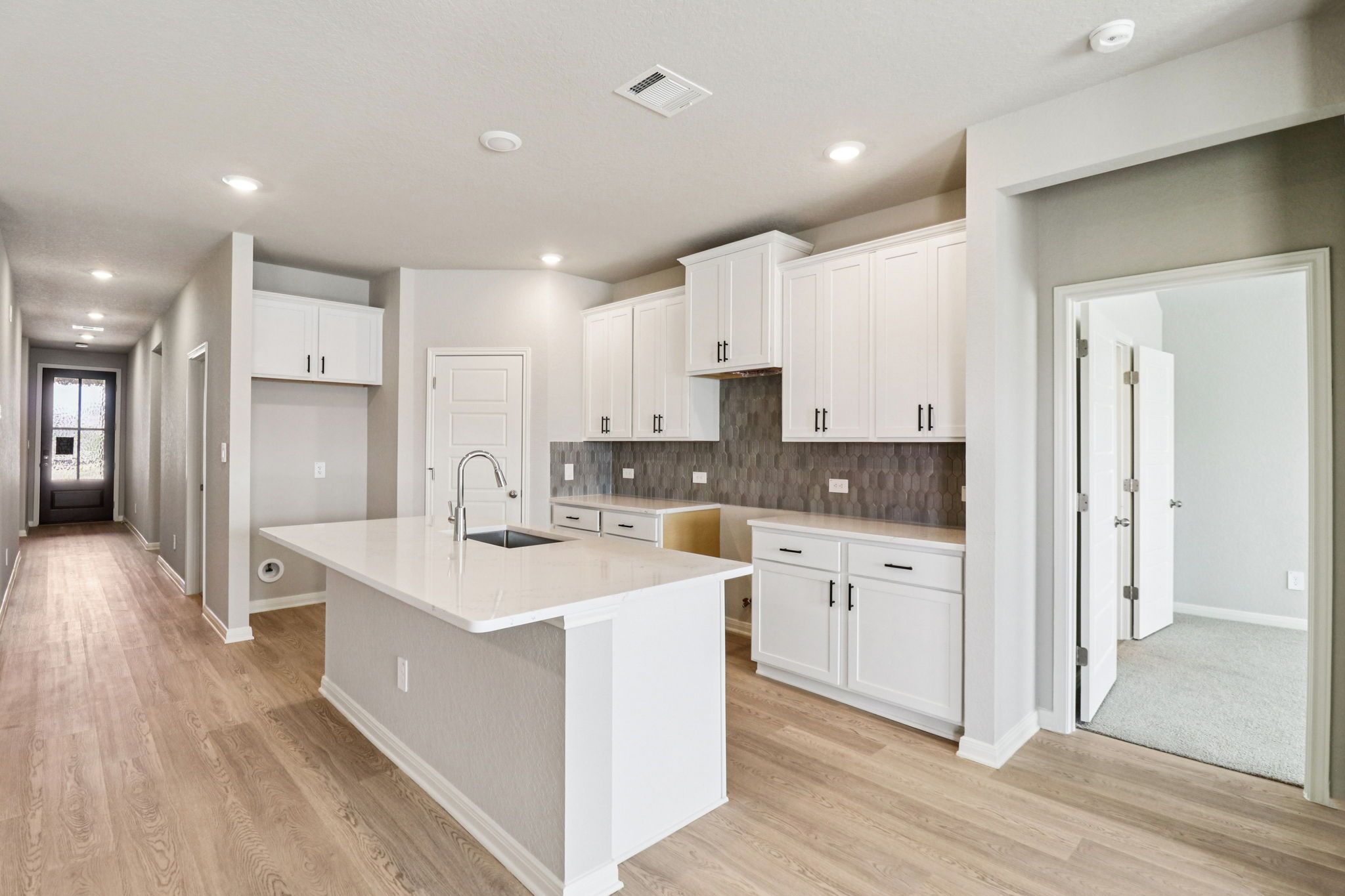 1132 Nikos Hollow (The Callaghan (830))