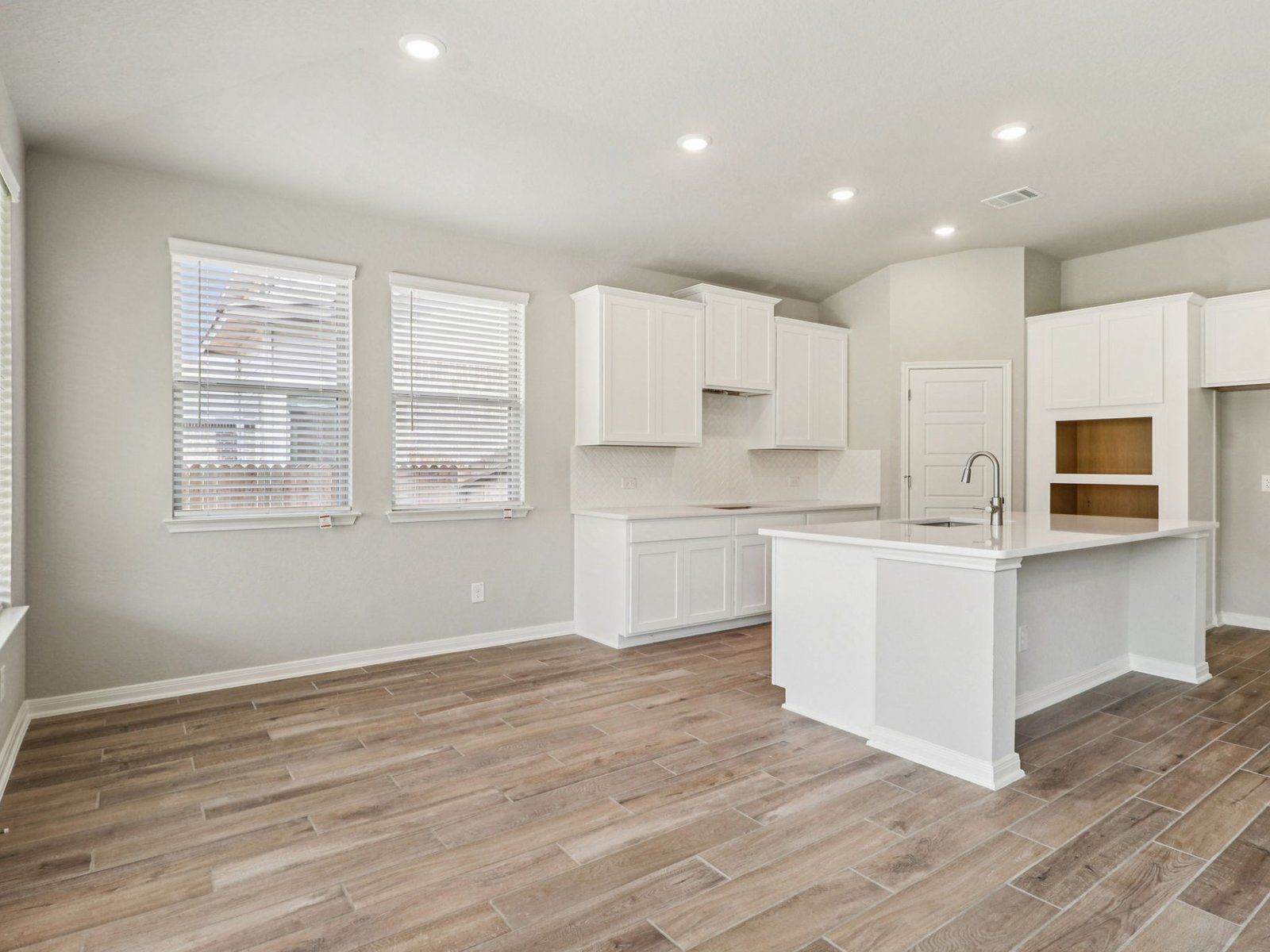 29423 Arrowtooth Blvd (The Holly (4004))