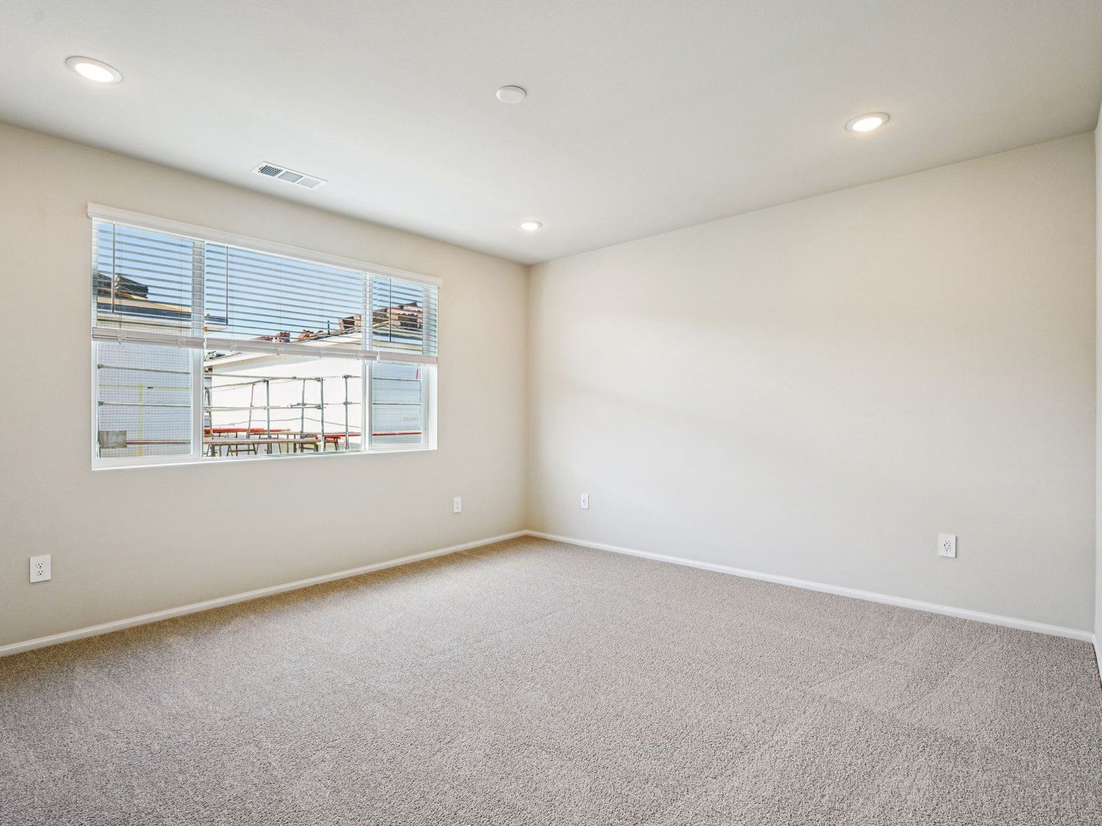 1118 Tropic Court (Residence 2)