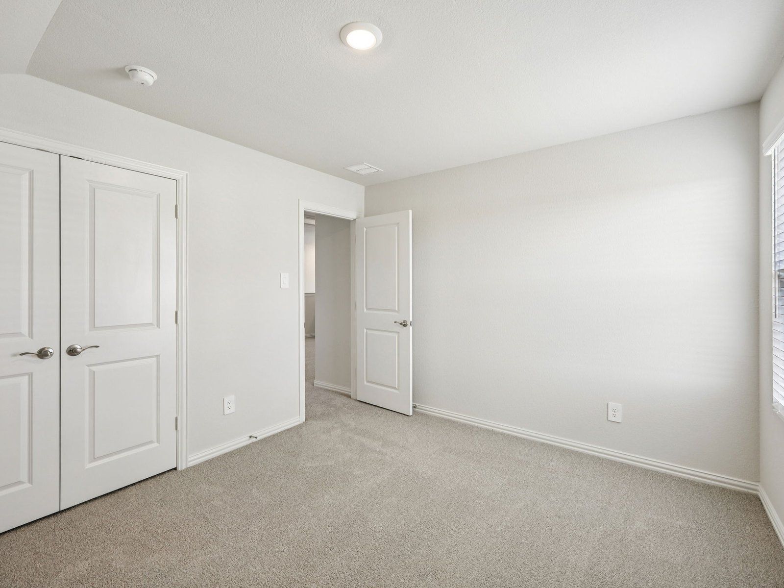 4201 Zoe Lane (The Gateway)