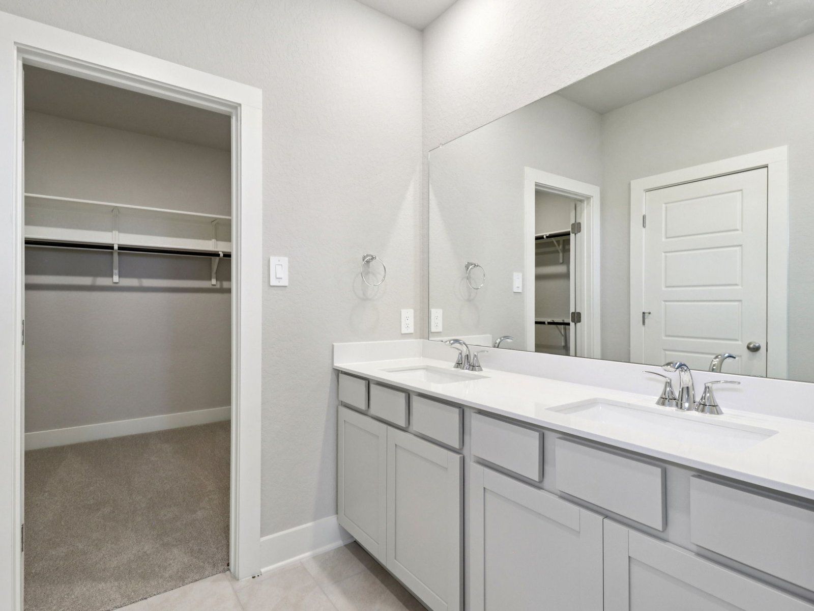 Primary Suite Bathroom