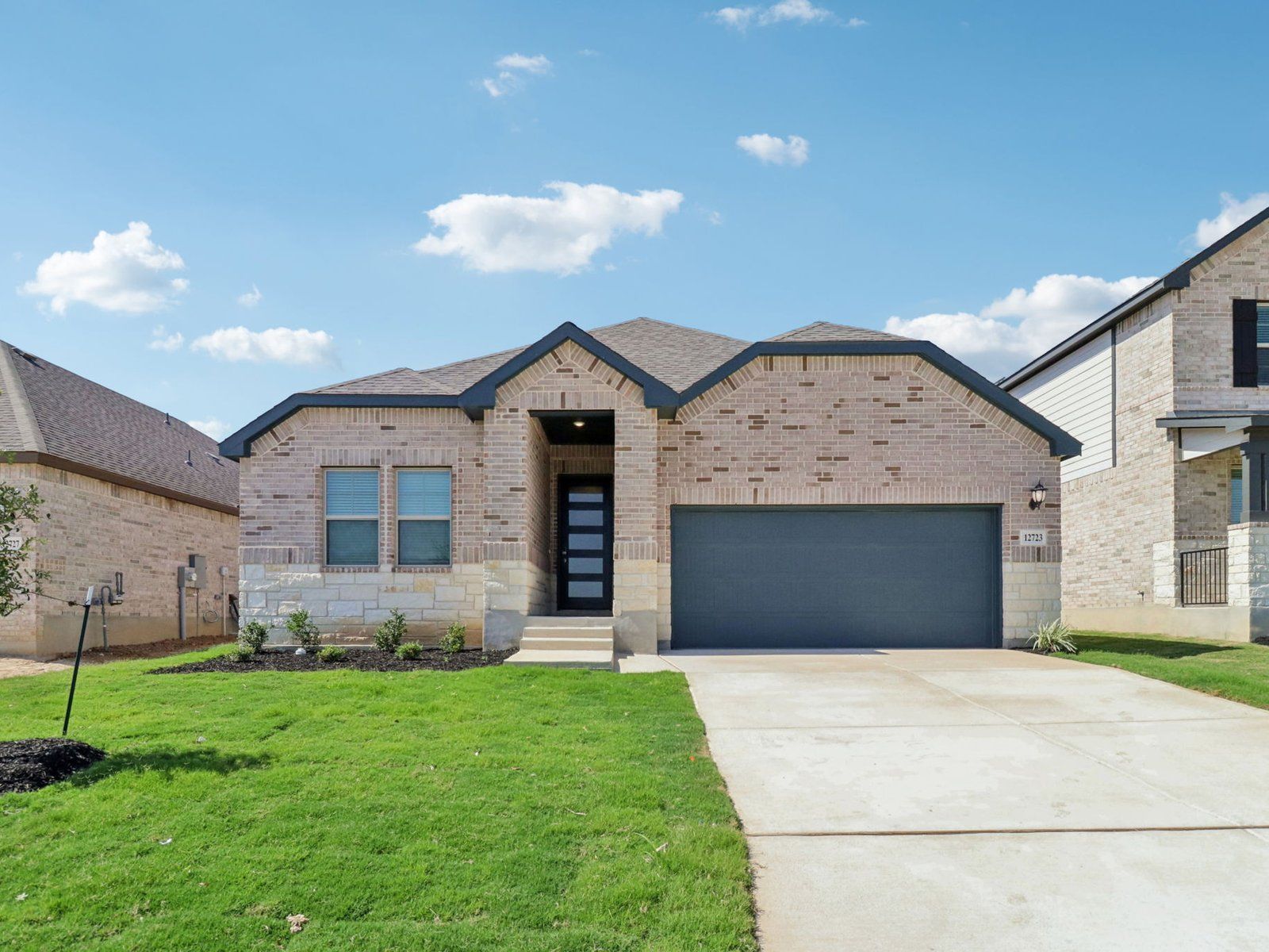 The Henderson (C404) - Arcadia Ridge - Classic Series: San Antonio, Texas - Meritage Homes