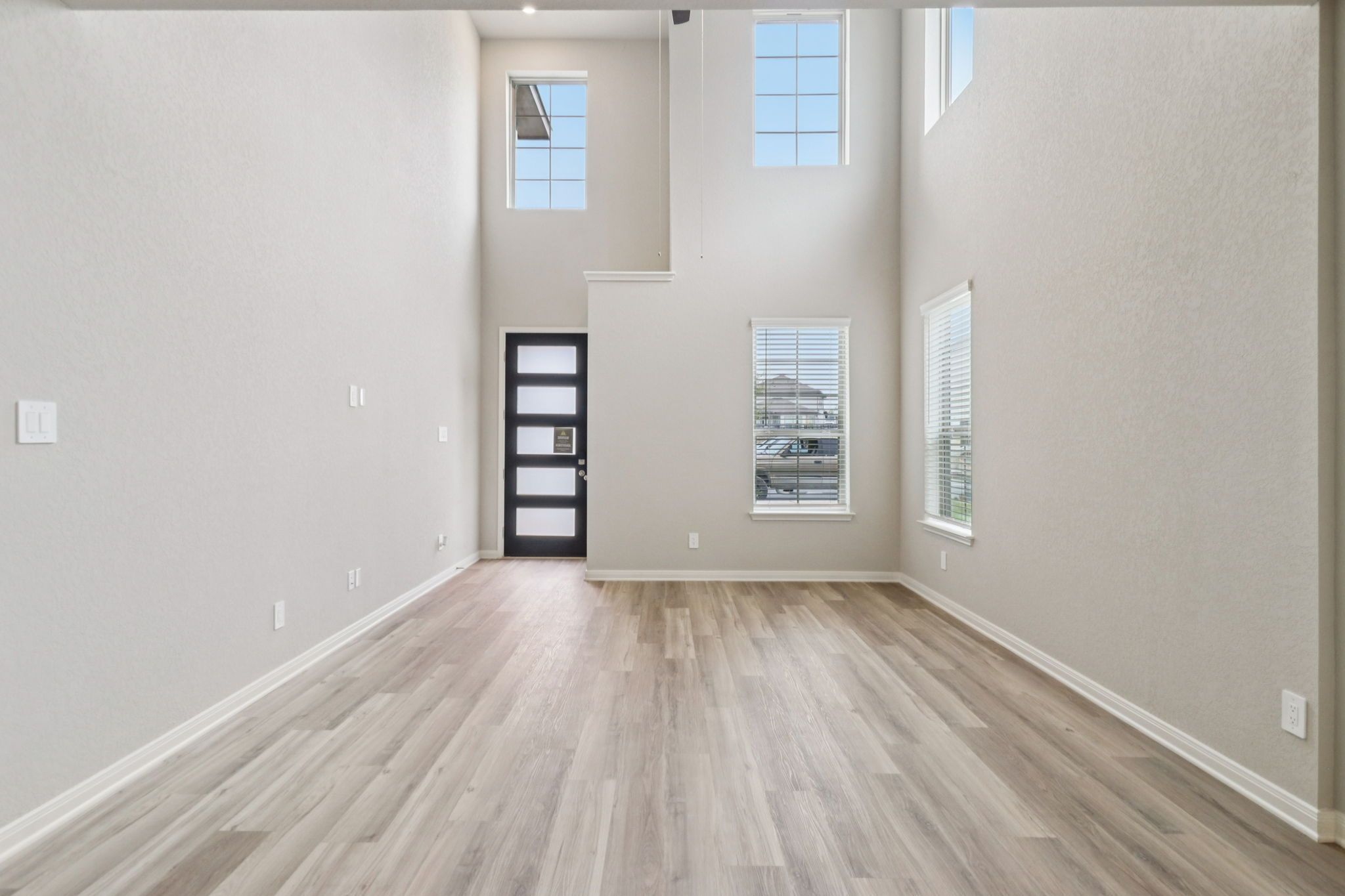 11548 Mustang Grove (The Medina (3011)) Image