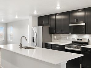 4662 CLOUDBURST LN (The Crestone)