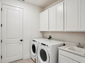 433 BROOKHAVEN TR (Jade)