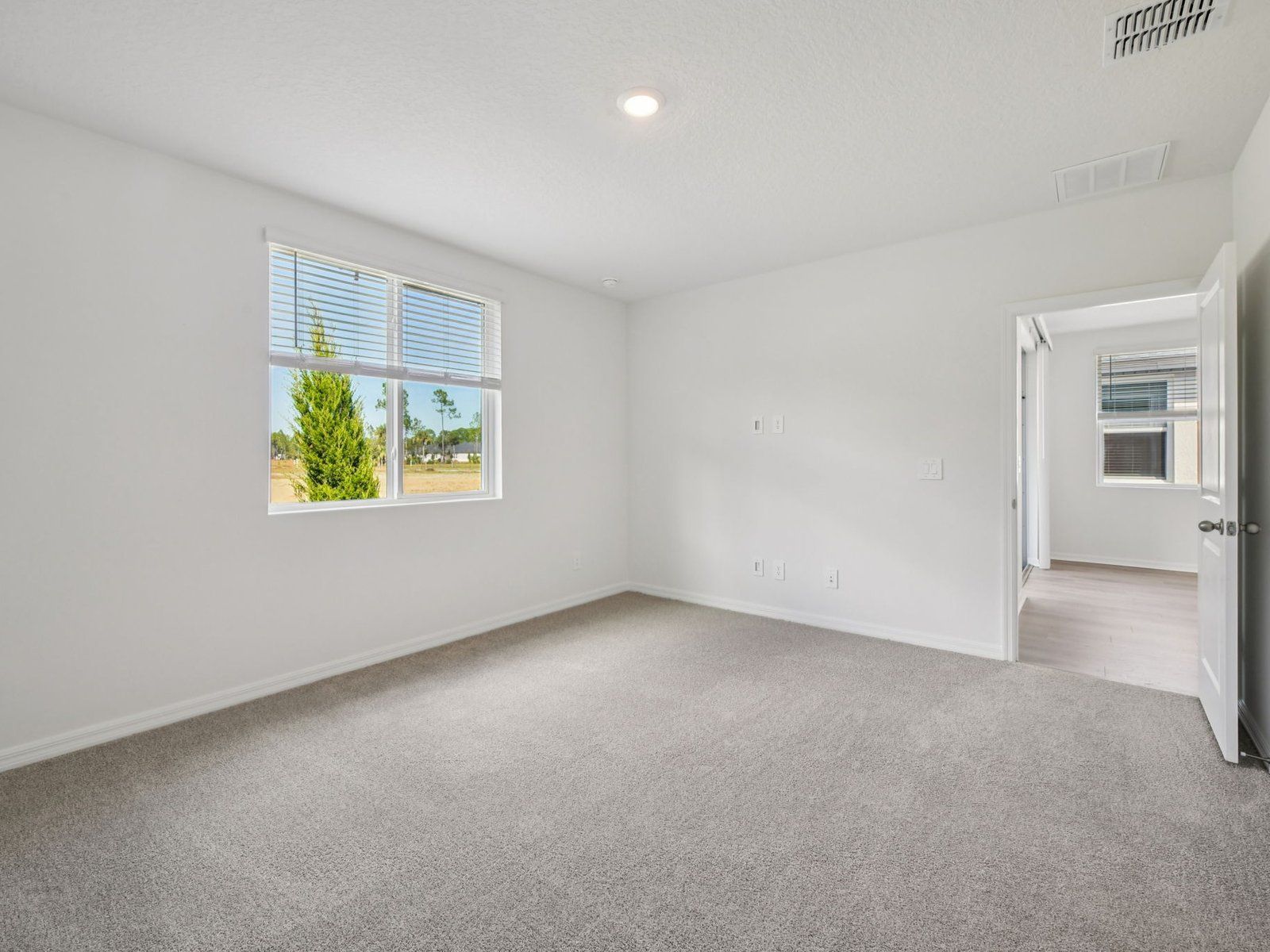 181 PARKHAVEN DR (Sawyer)