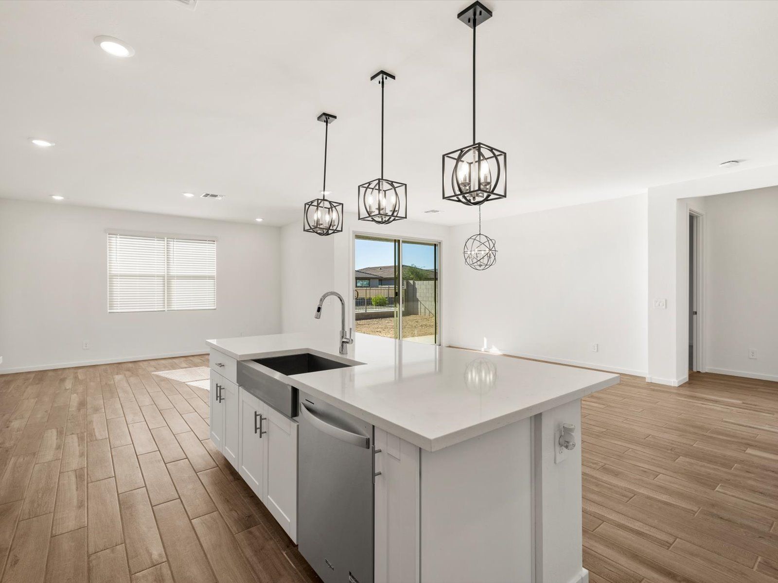 PHX_Paloma-Creek_Kitchen-Island_15981-W-Desert-Spoon-Dr