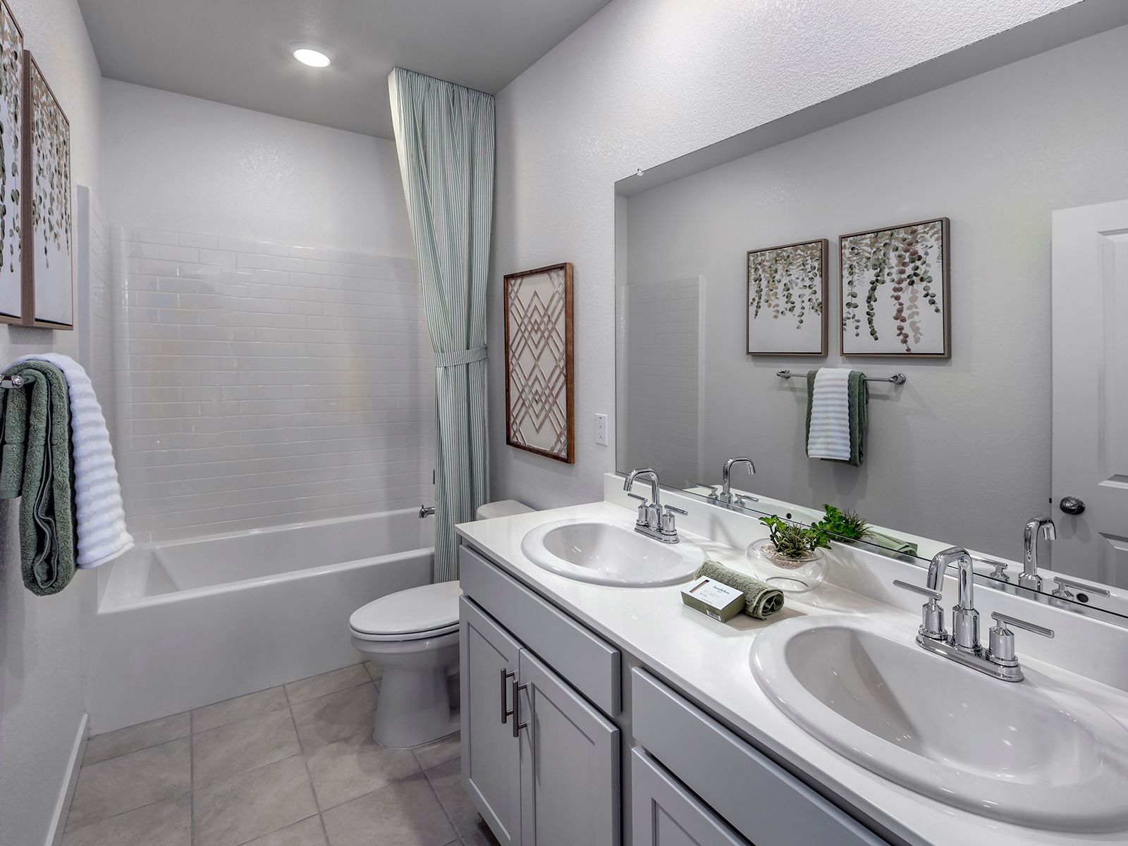 casa en Durham at East Village por Meritage Homes