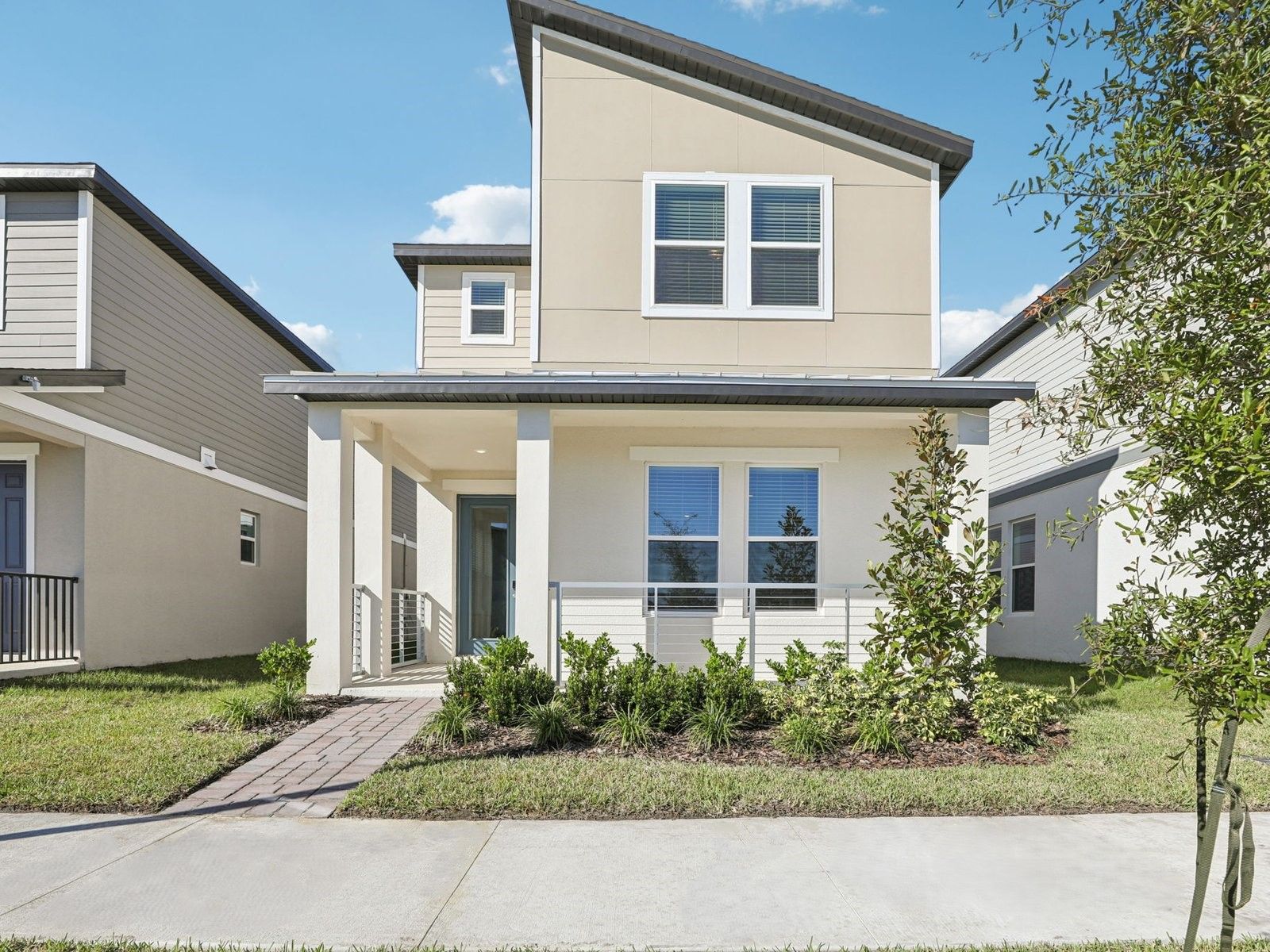 Hughes - The Meadow at Crossprairie Bungalows: Saint Cloud, Florida - Meritage Homes