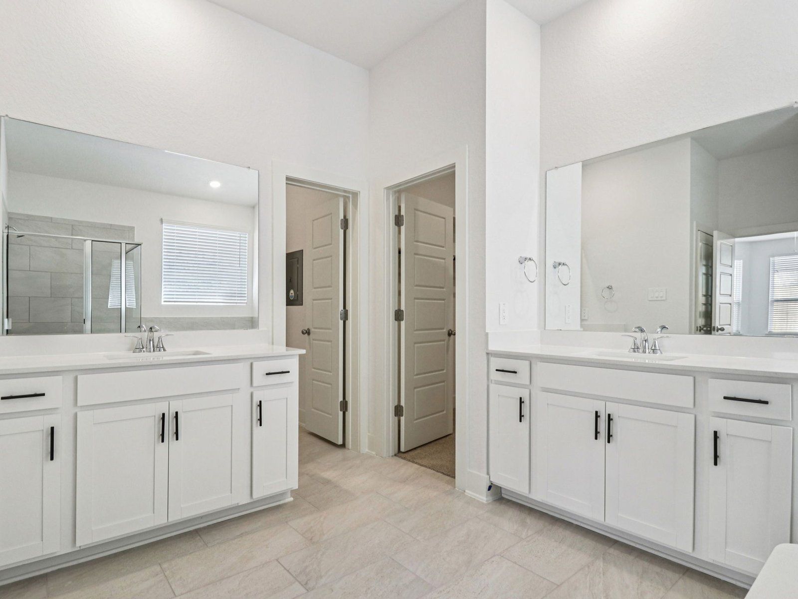 Primary Suite Bathroom