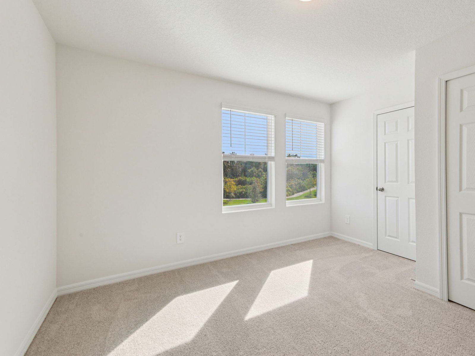 Windsor - The Meadow at Crossprairie Townes: Saint Cloud, Florida - Meritage Homes