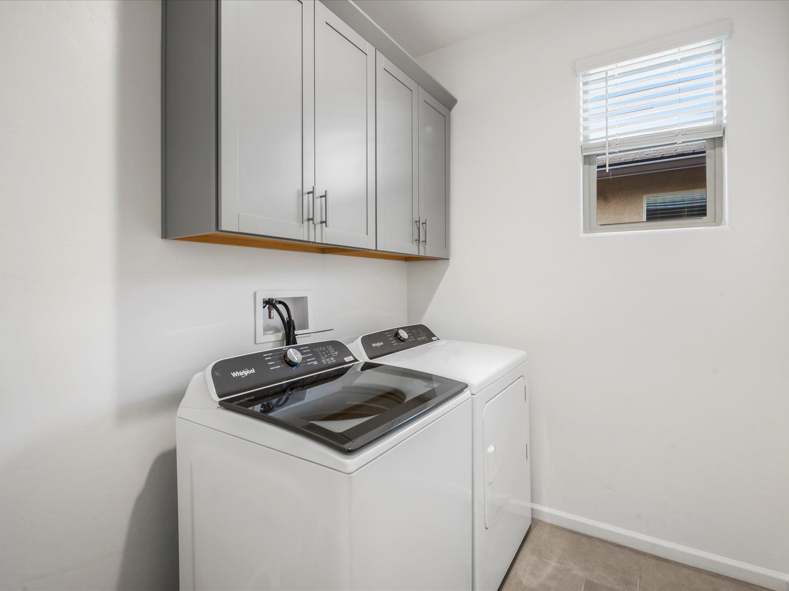 6913 W INDIAN CLOVER WY (Pearl)