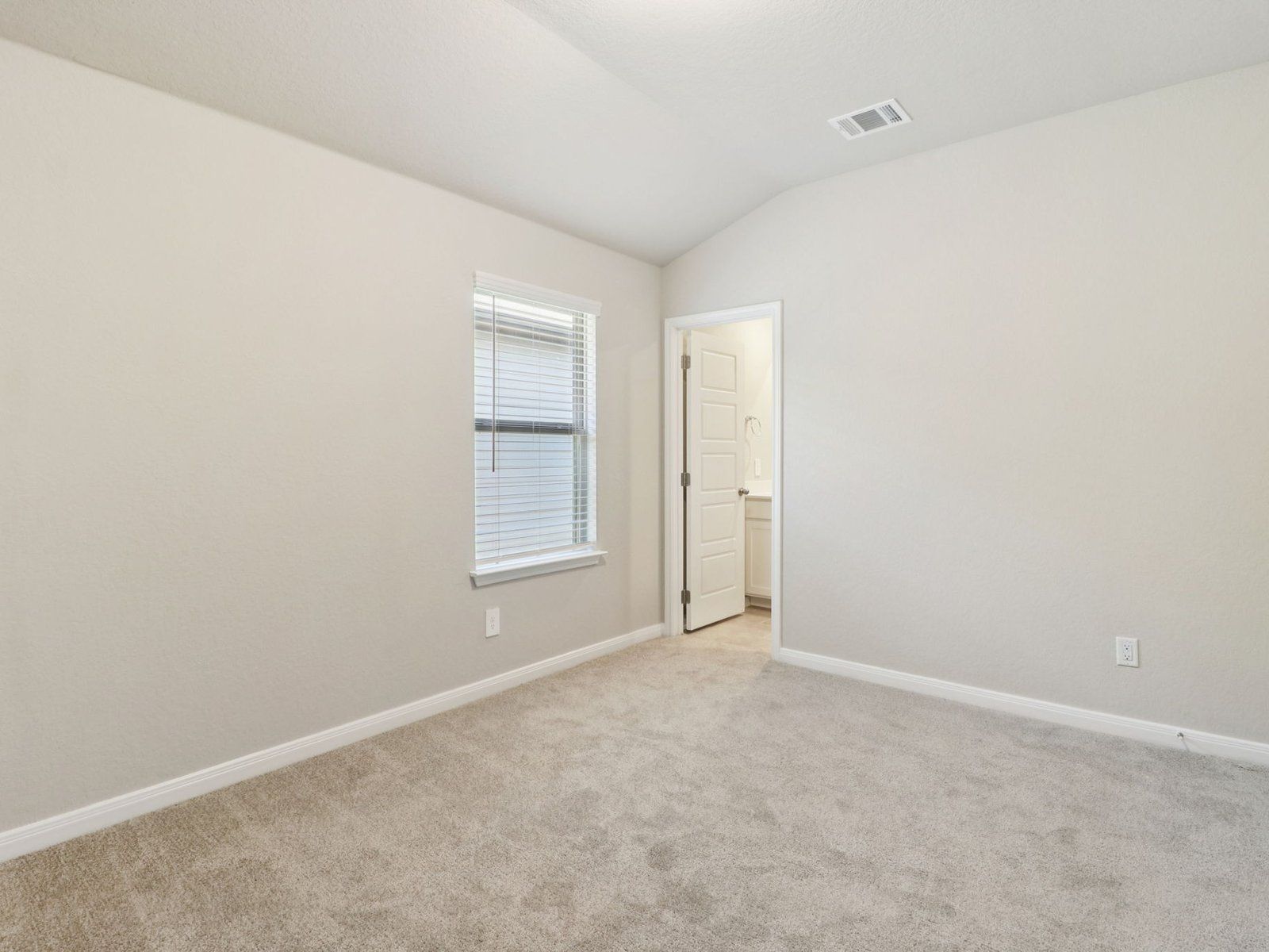 The Henderson (C404) - Legendary Trails - Classic Series: Cibolo, Texas - Meritage Homes