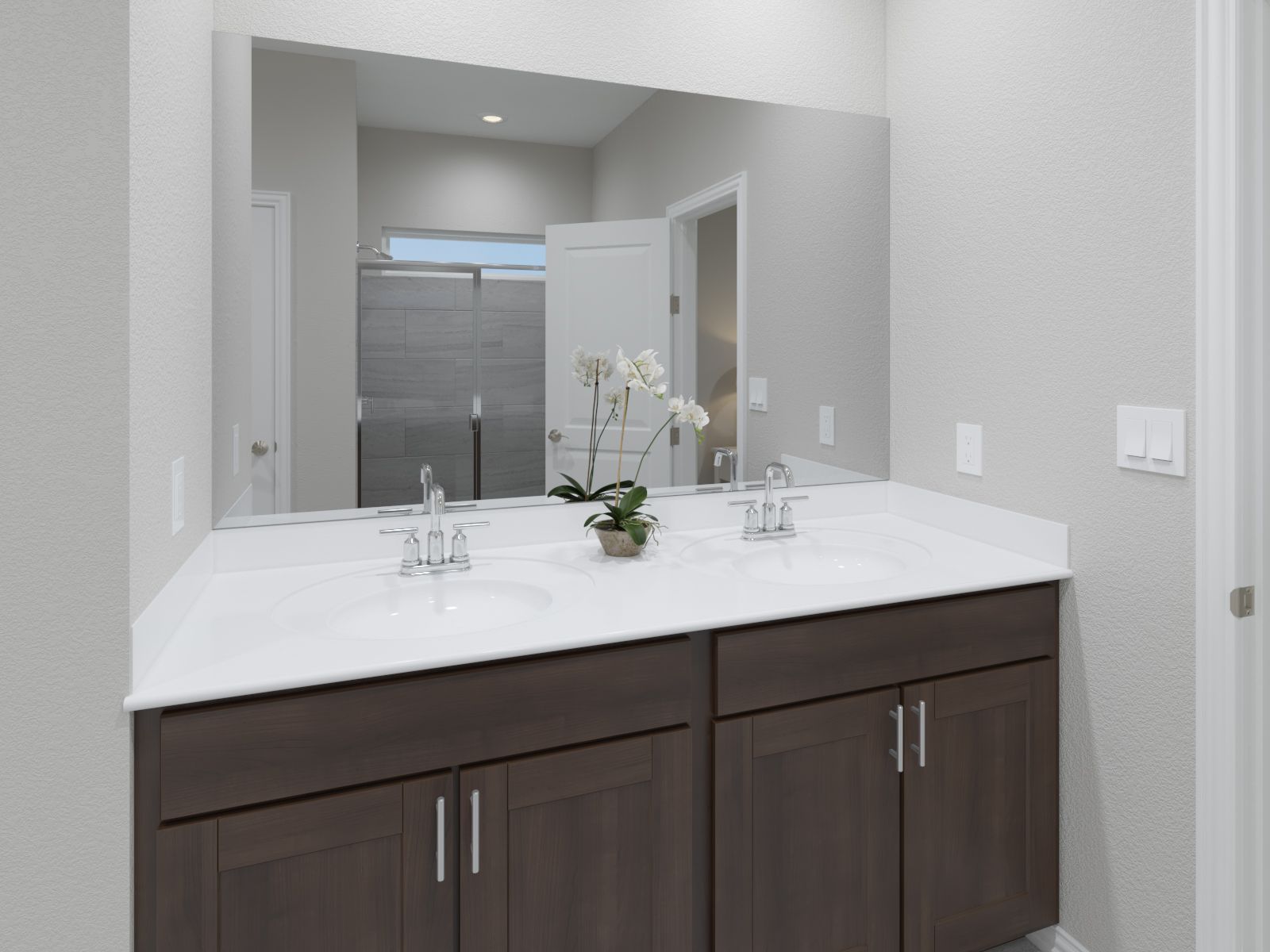 L880 PrimaryBath Still