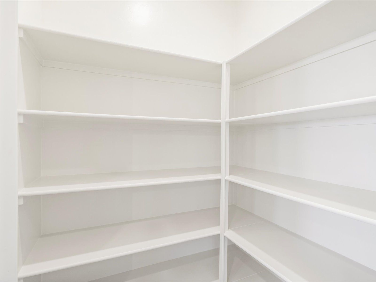 Welcome to the 1460 floorplan.