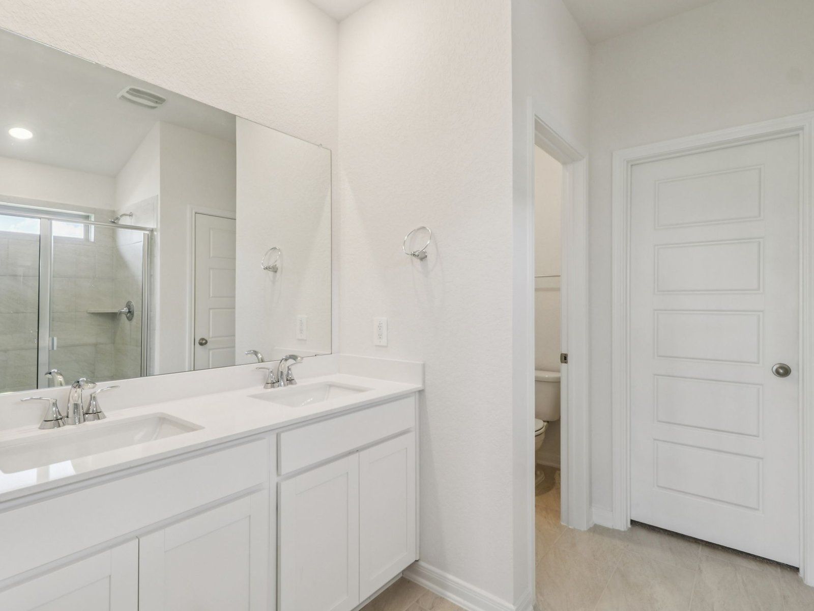 Primary Suite Bathroom