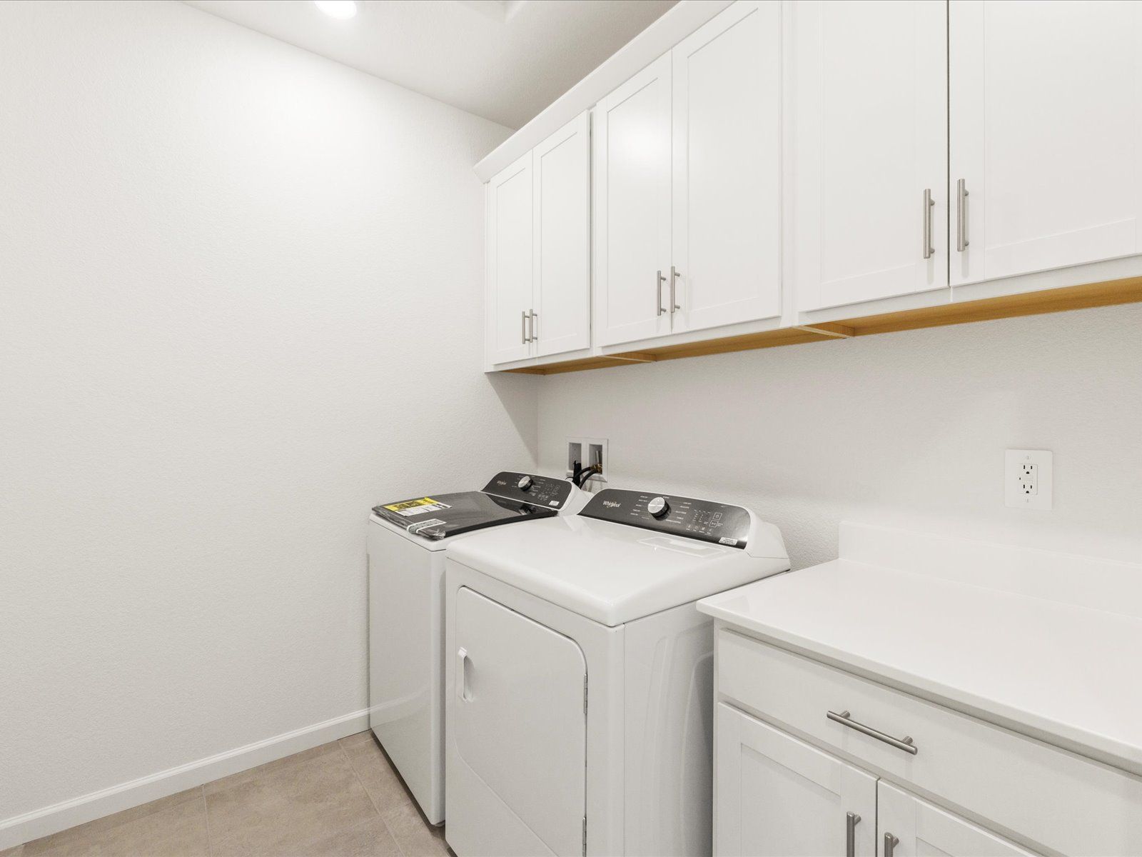 SAC_Aspen-At-Villa-Ticino_4522_Laundry-Area_B_2261-Hewins-St