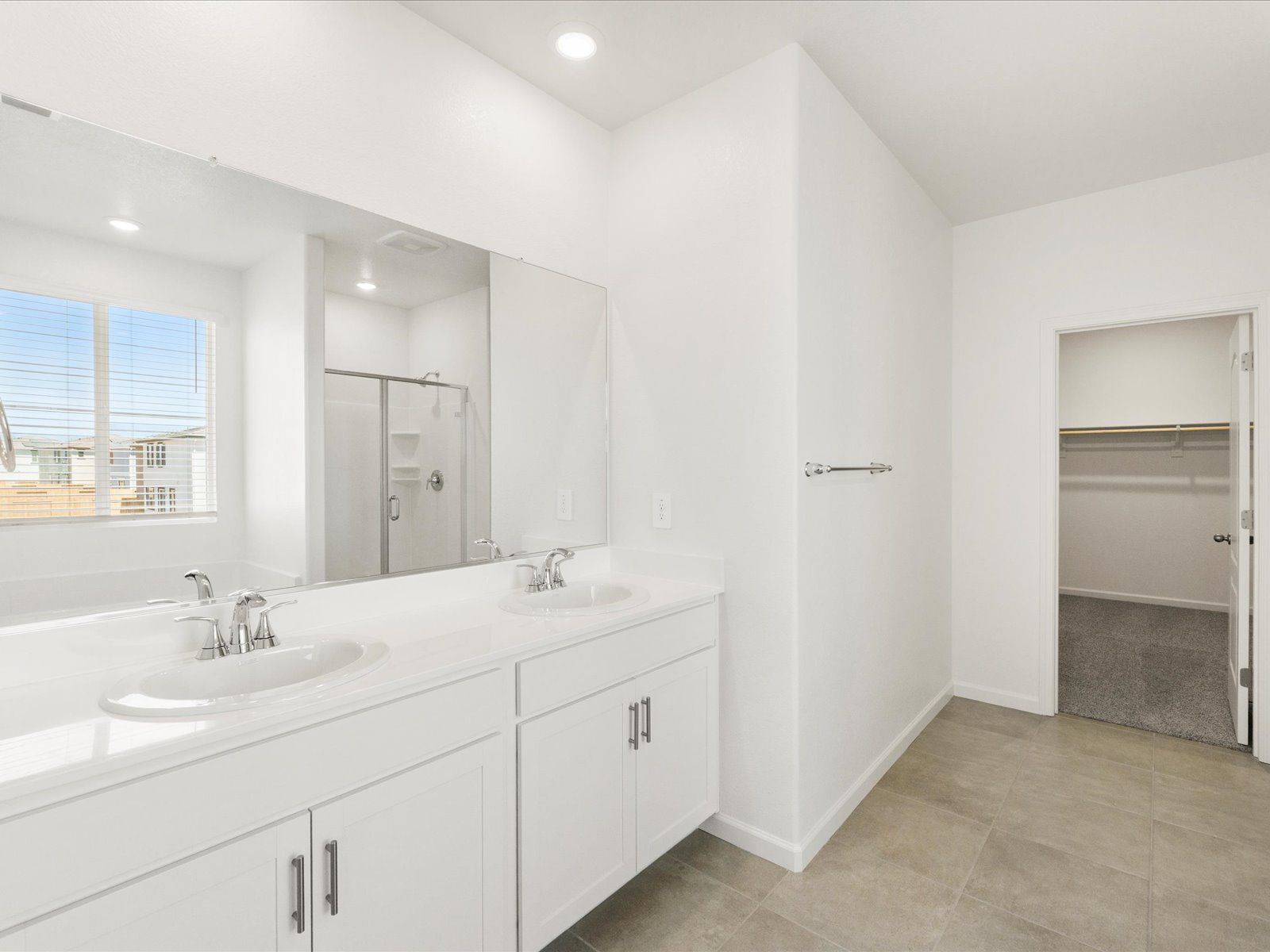 SAC_Aspen-At-Villa-Ticino_4522_Bathroom_B_2261-Hewins-St