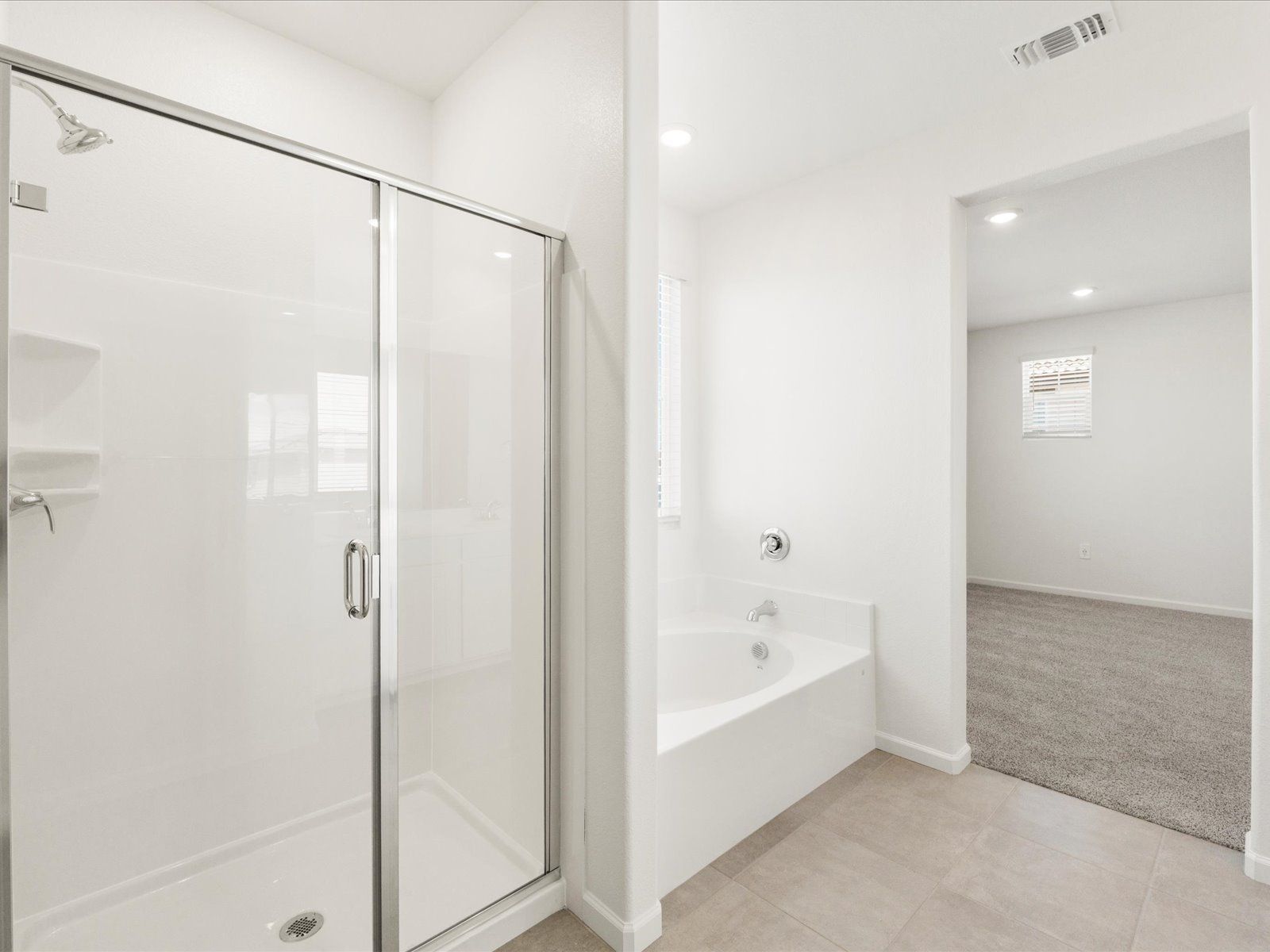 SAC_Aspen-At-Villa-Ticino_4522_Bathroom_B_2261-Hewins-St