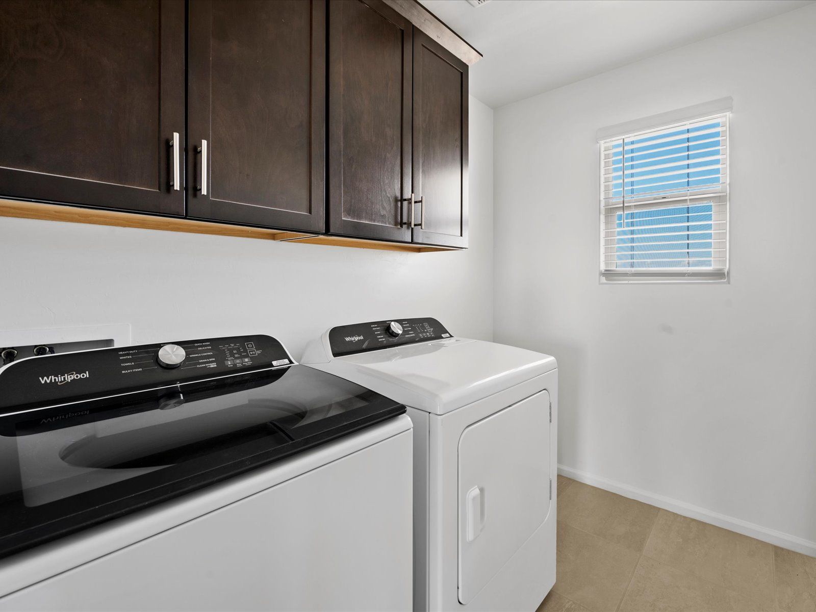 Welcome to the 2690 floorplan.