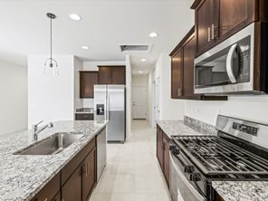 9804 N SOLSTICE AV (Onyx)