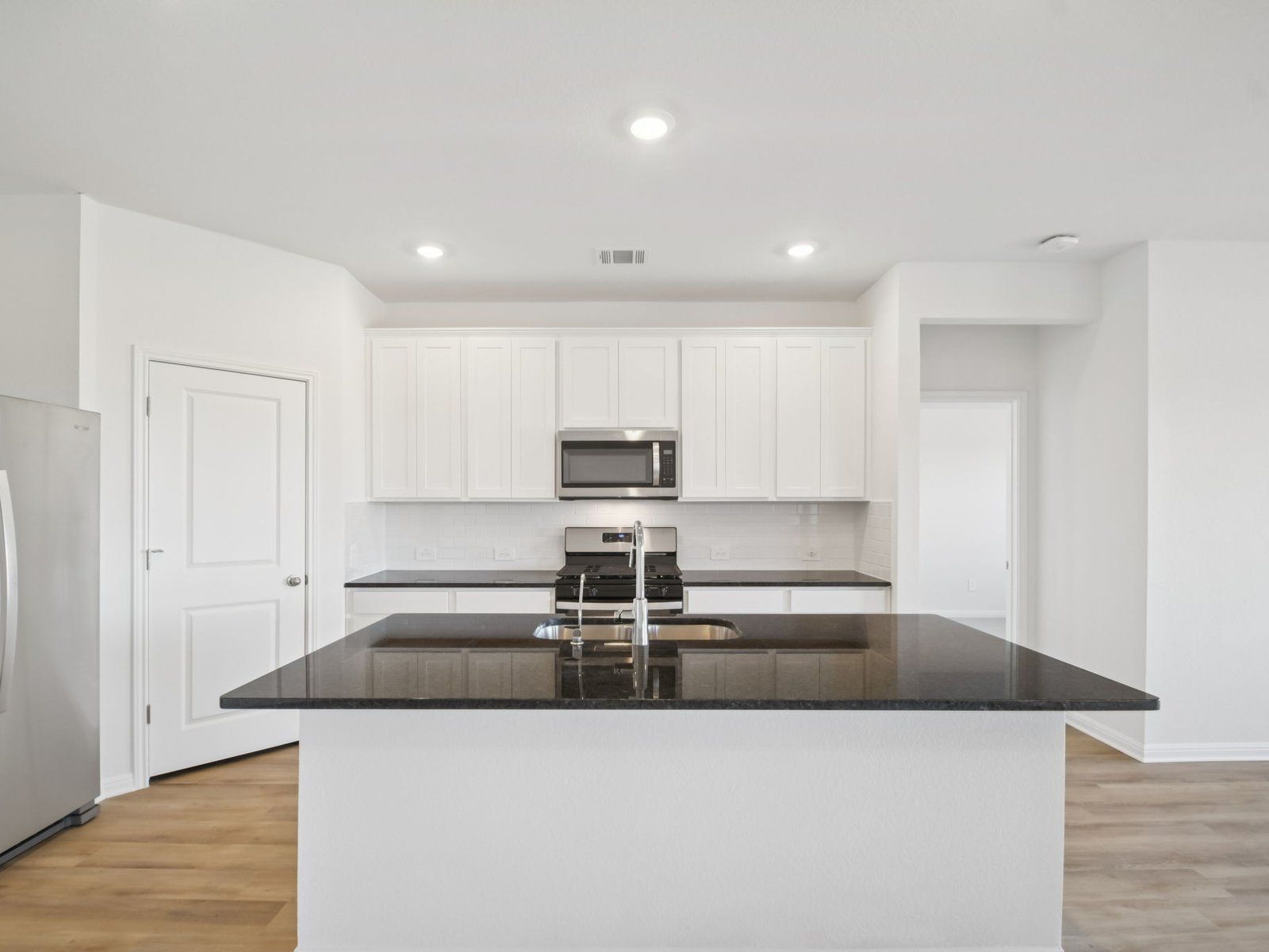 The Callaghan (830) - Waterstone Crossing: Kyle, Texas - Meritage Homes