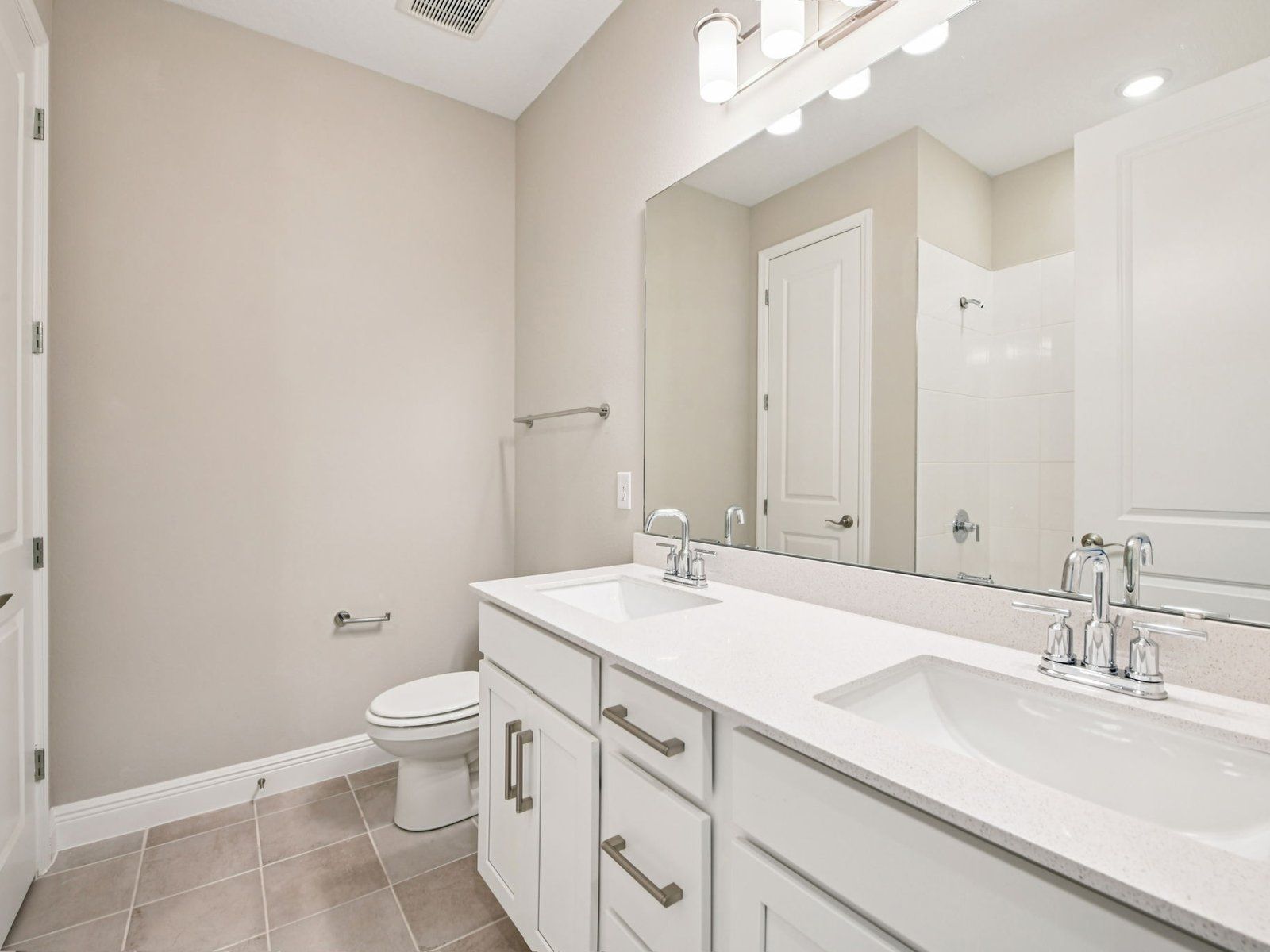 1324 OAKHAVEN AVE (Emilia)