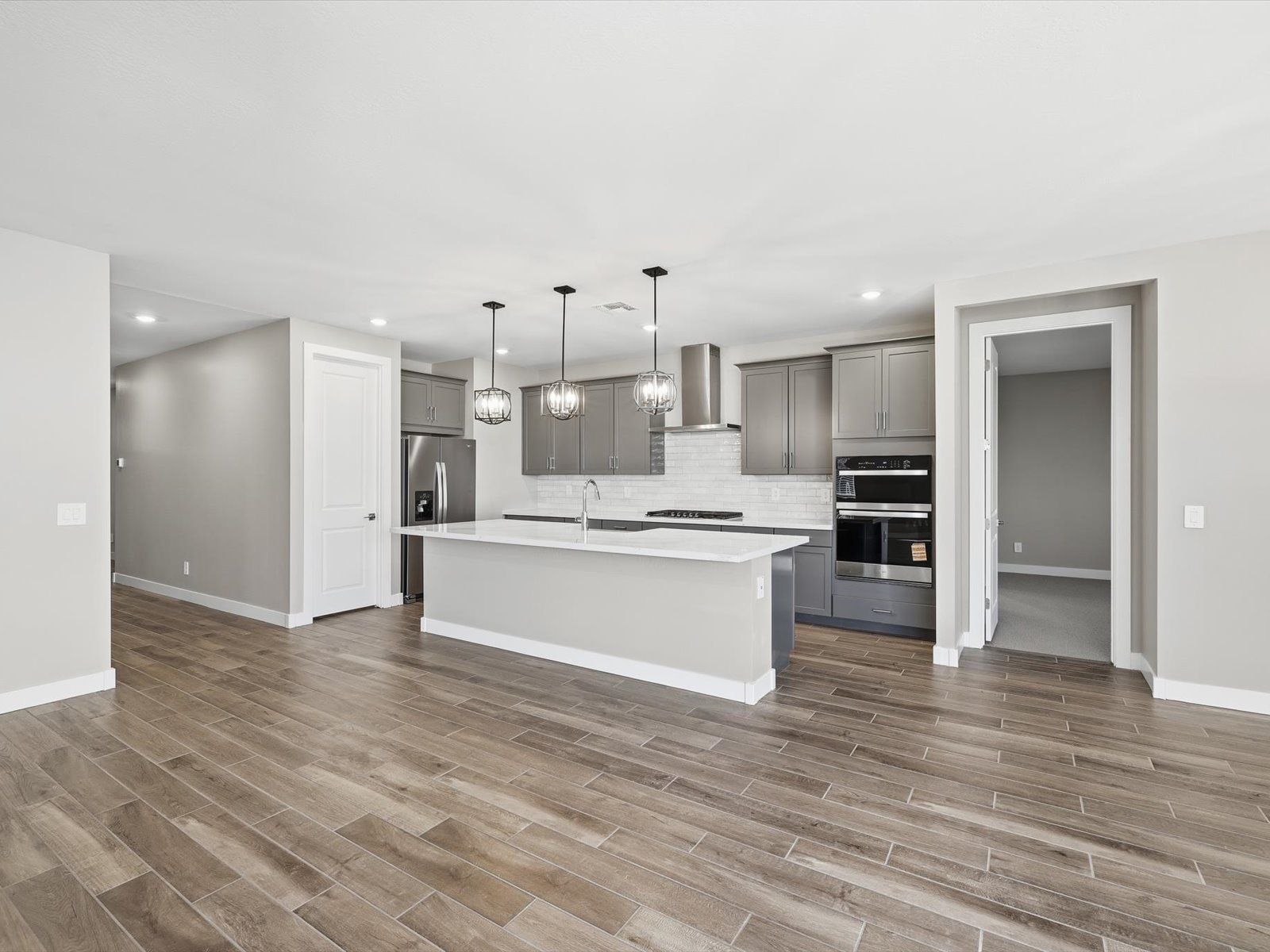 15918 W El Cortez Place (Amber)