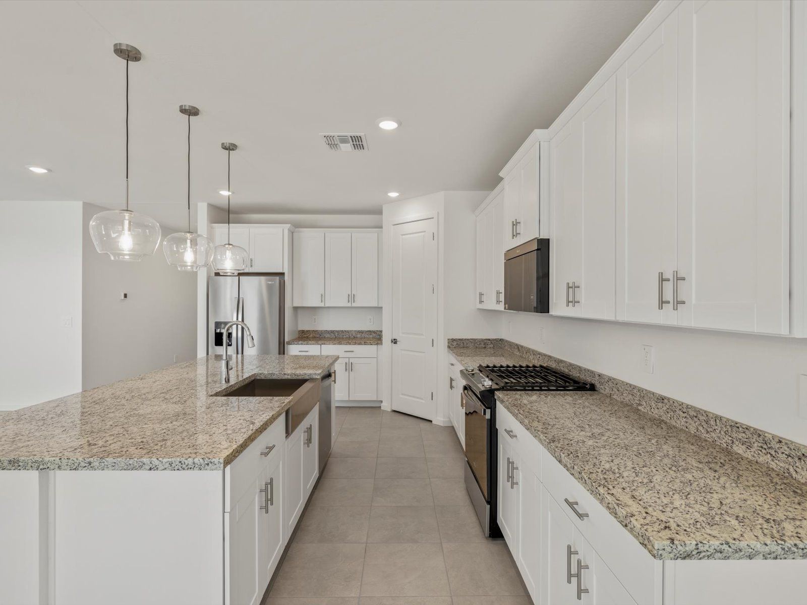 Welcome to the Onyx floorplan.