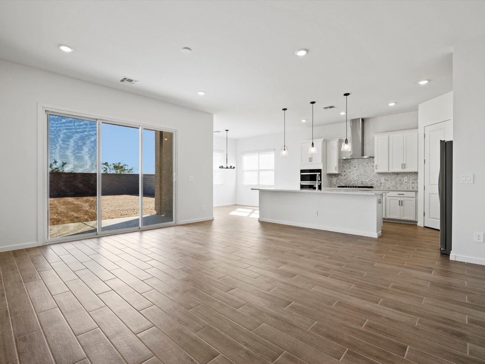 4921 N 175th Lane (Kellen)