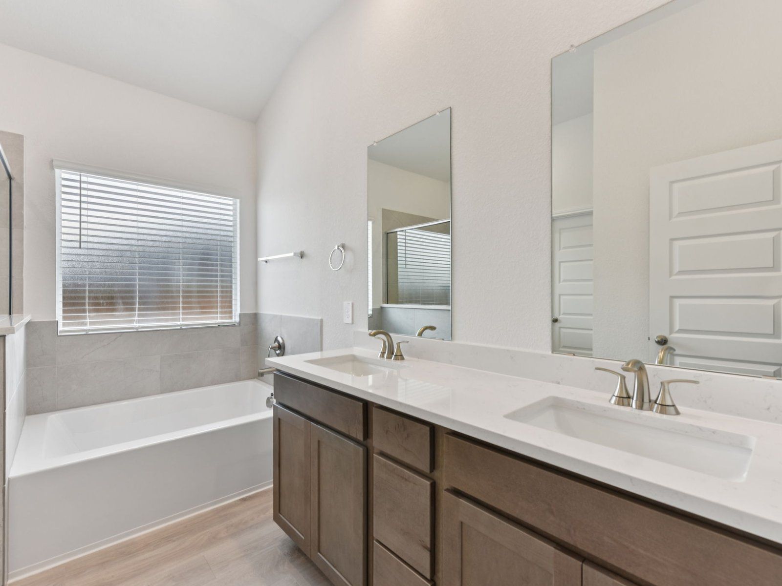 The Valor (540) Floorplan