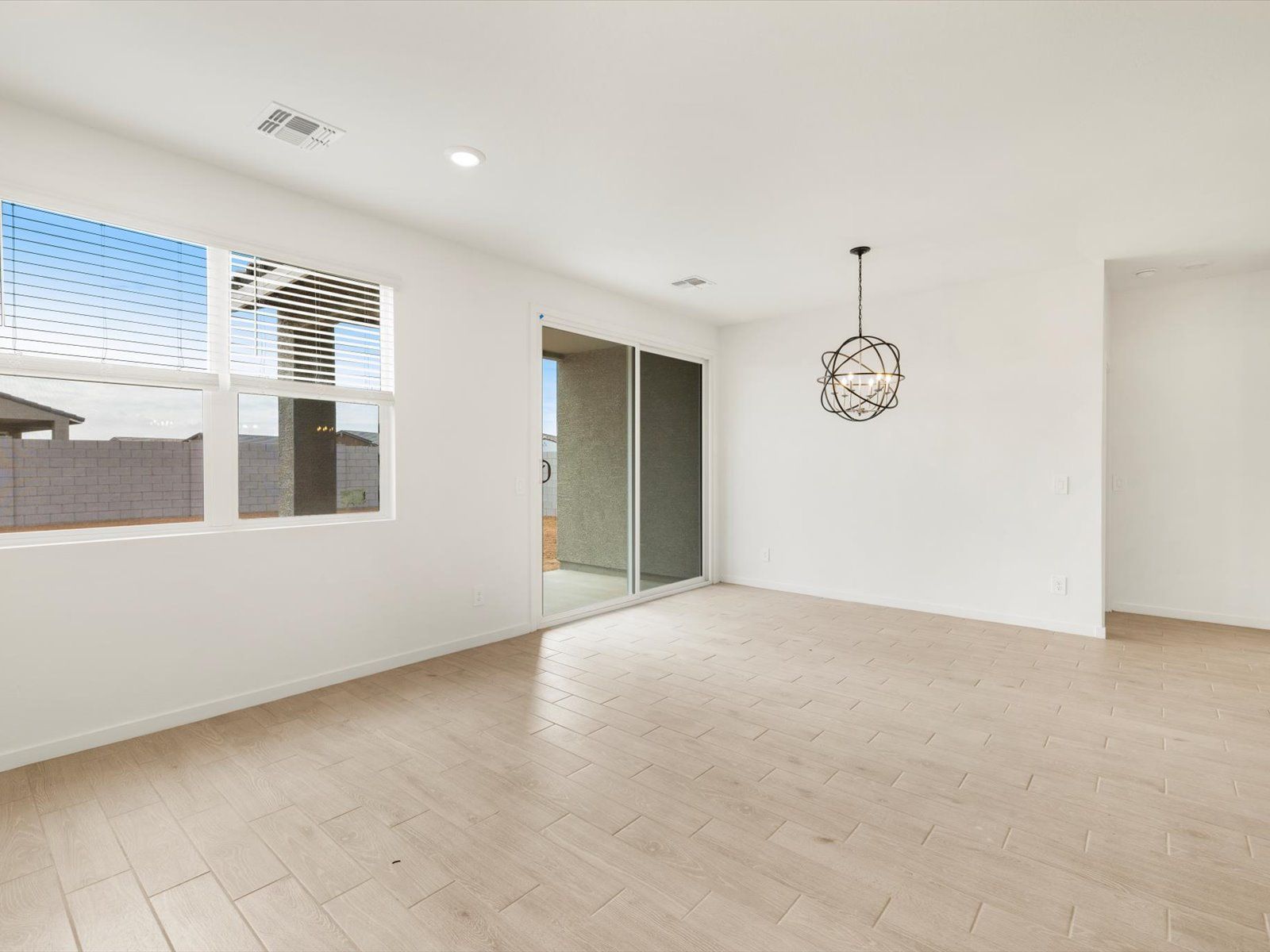 12690 N  305TH AVENUE (Leslie)