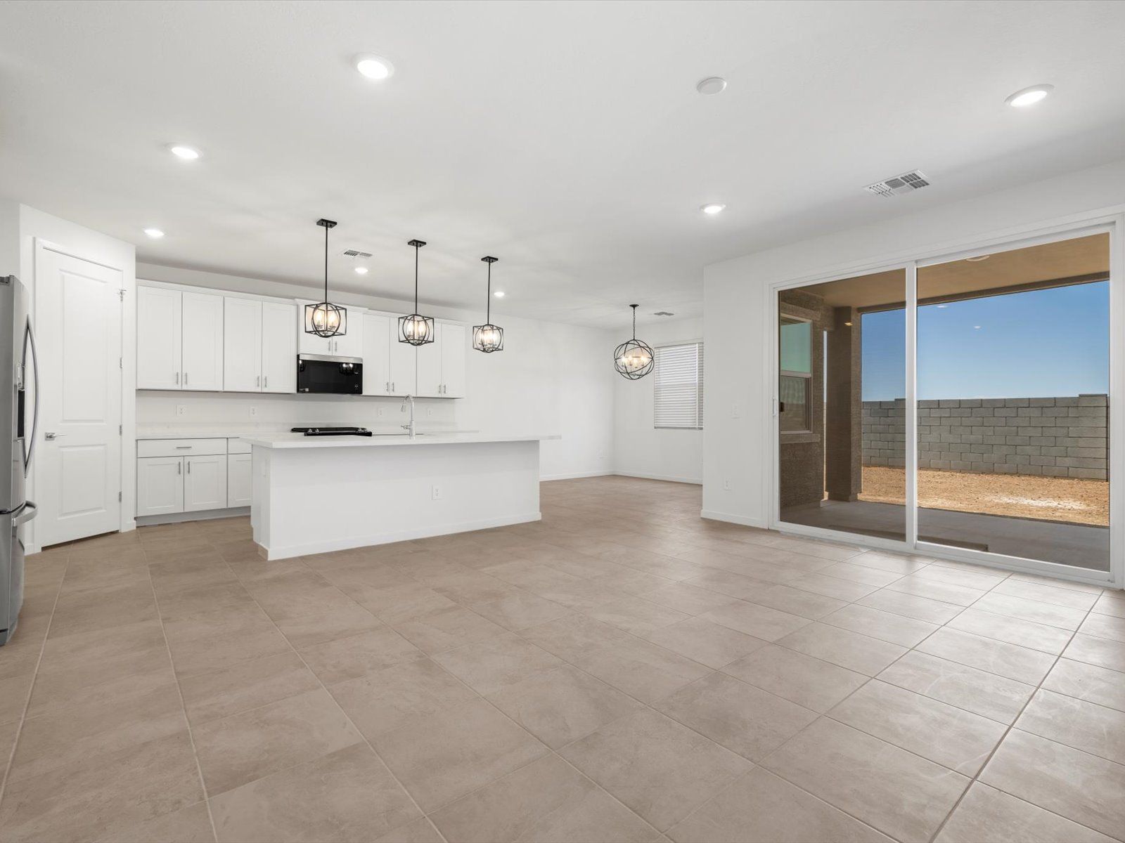 24466 W Grove Street (Onyx)