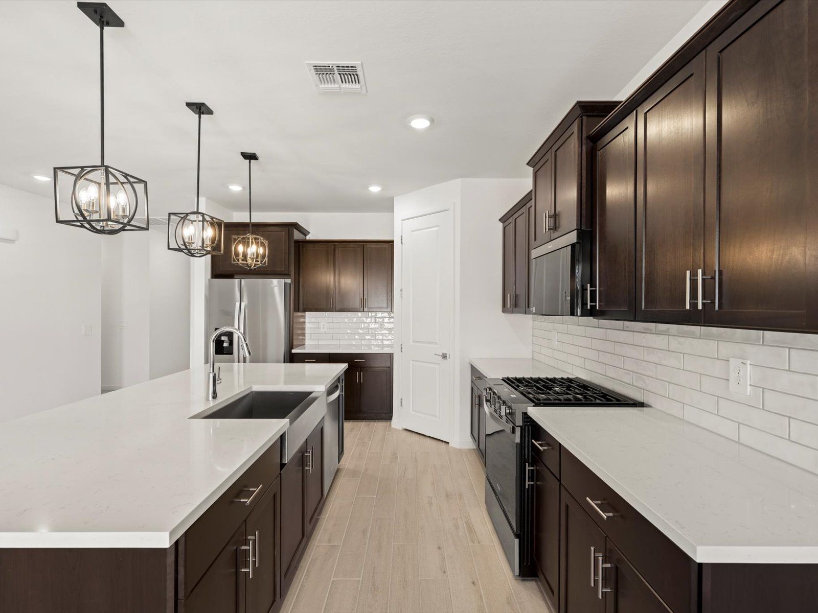 5348 S 245th Avenue (Arlo)